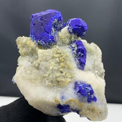 Precioso espécimen de lazurita de 520.02 gramos procedente de Badakhshan, Afganistán