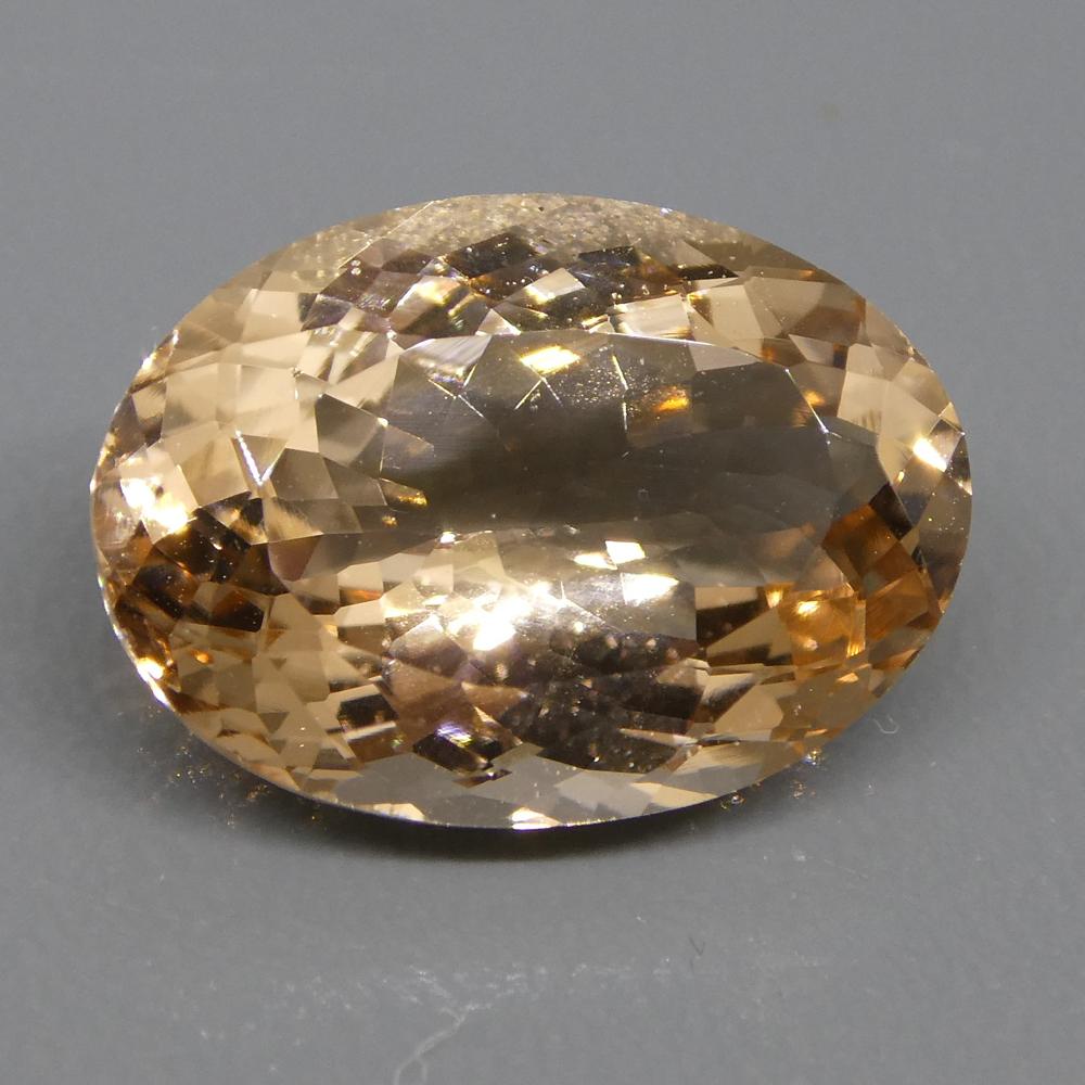 5.20ct Oval Morganite In New Condition For Sale In Toronto, Ontario
