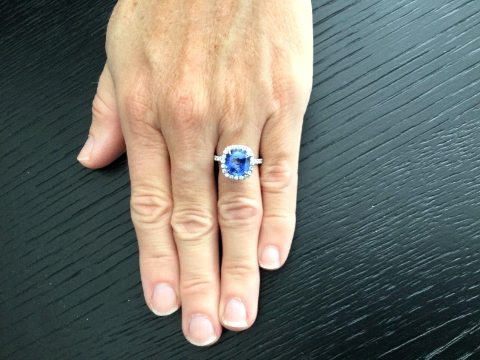 5.21 Carat Unheated Natural Blue Sapphire and Diamond Ring GIA Certified Damen