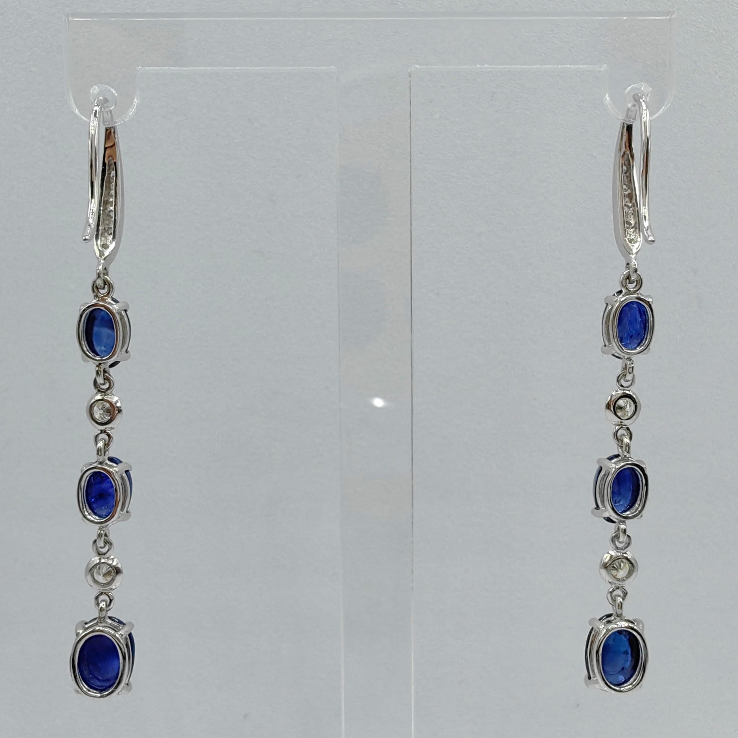 5.22ct Royal Blue Cabochon Sapphire Diamond Dangling Earrings in 18K White Gold In New Condition For Sale In Wan Chai District, HK