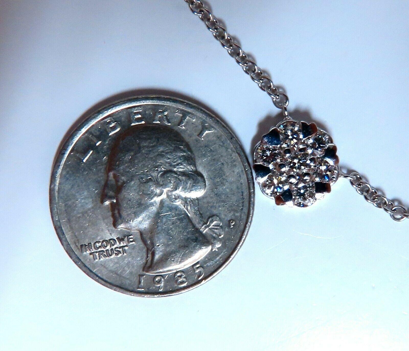Taglio rotondo 5,22 carati di diamanti naturali '5' Collana a grappolo 14 Karat Floretta in vendita