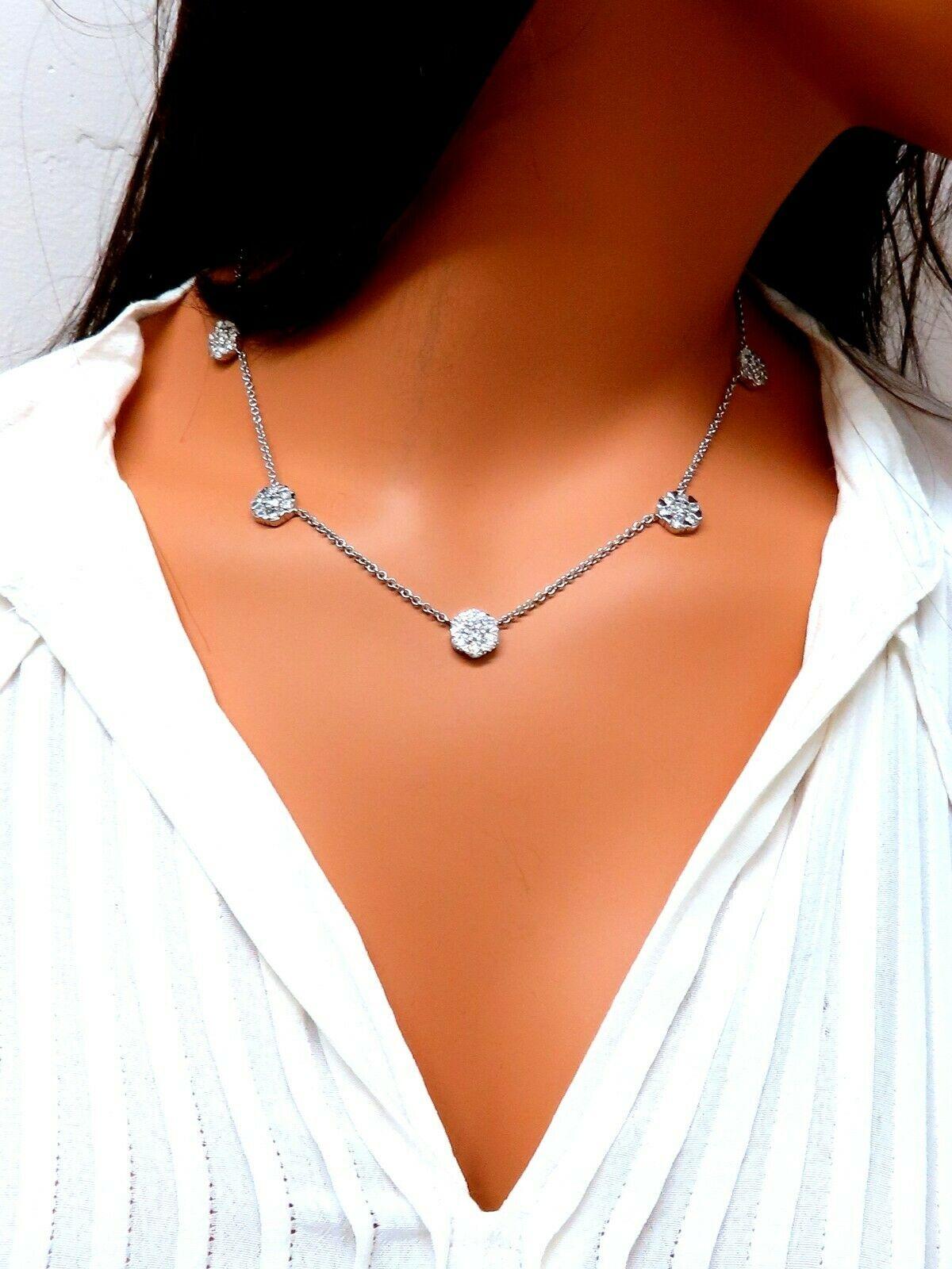 5,22 carati di diamanti naturali '5' Collana a grappolo 14 Karat Floretta In condizioni Nuovo in vendita a New York, NY