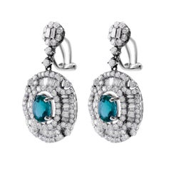 5.22ctt Oval Emerald & Diamond Drop Necklace 18-Karat White Gold