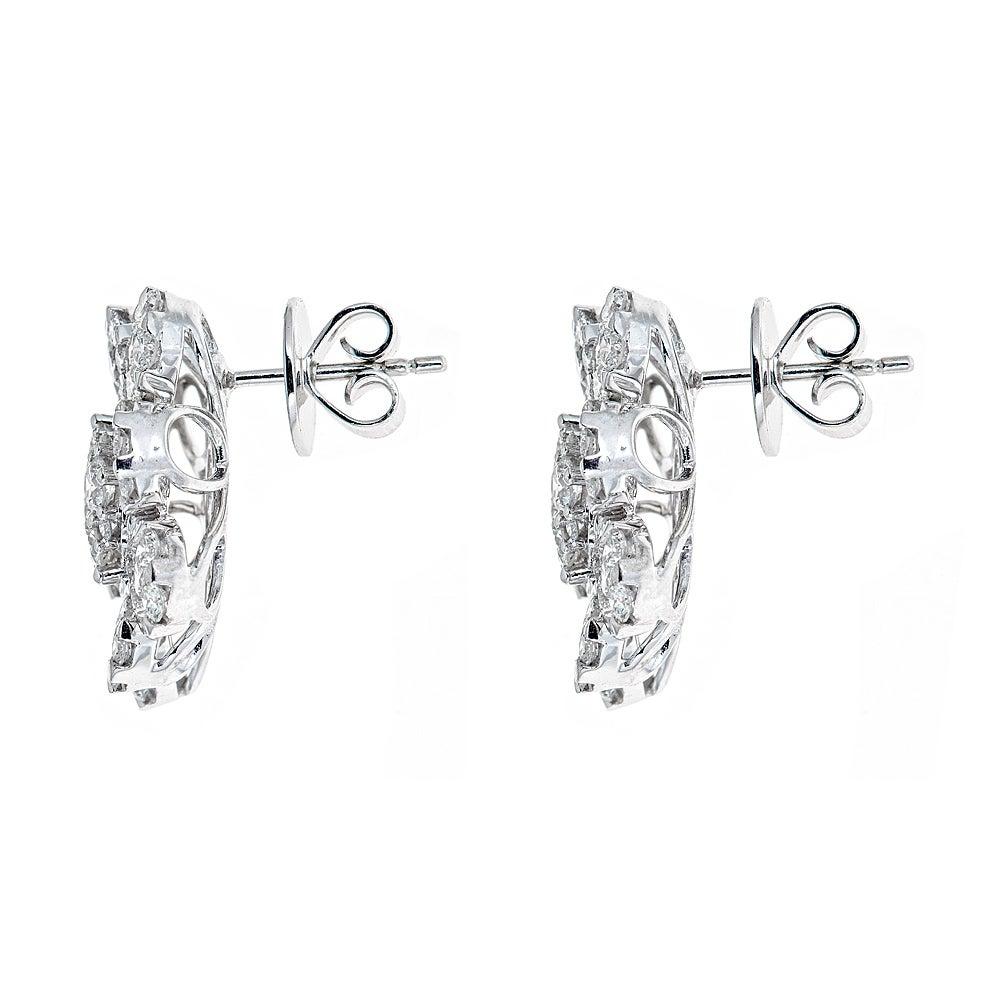 5.23 Carat Diamond 14 Karat White Gold Stud Earrings Wedding Fine Jewelry

Beautifully crafted in 14k white gold and polished to a brilliant shine. Gorgeous everyday stud earrings featuring 5.23 tcw of high-quality round Diamonds encrusted in a