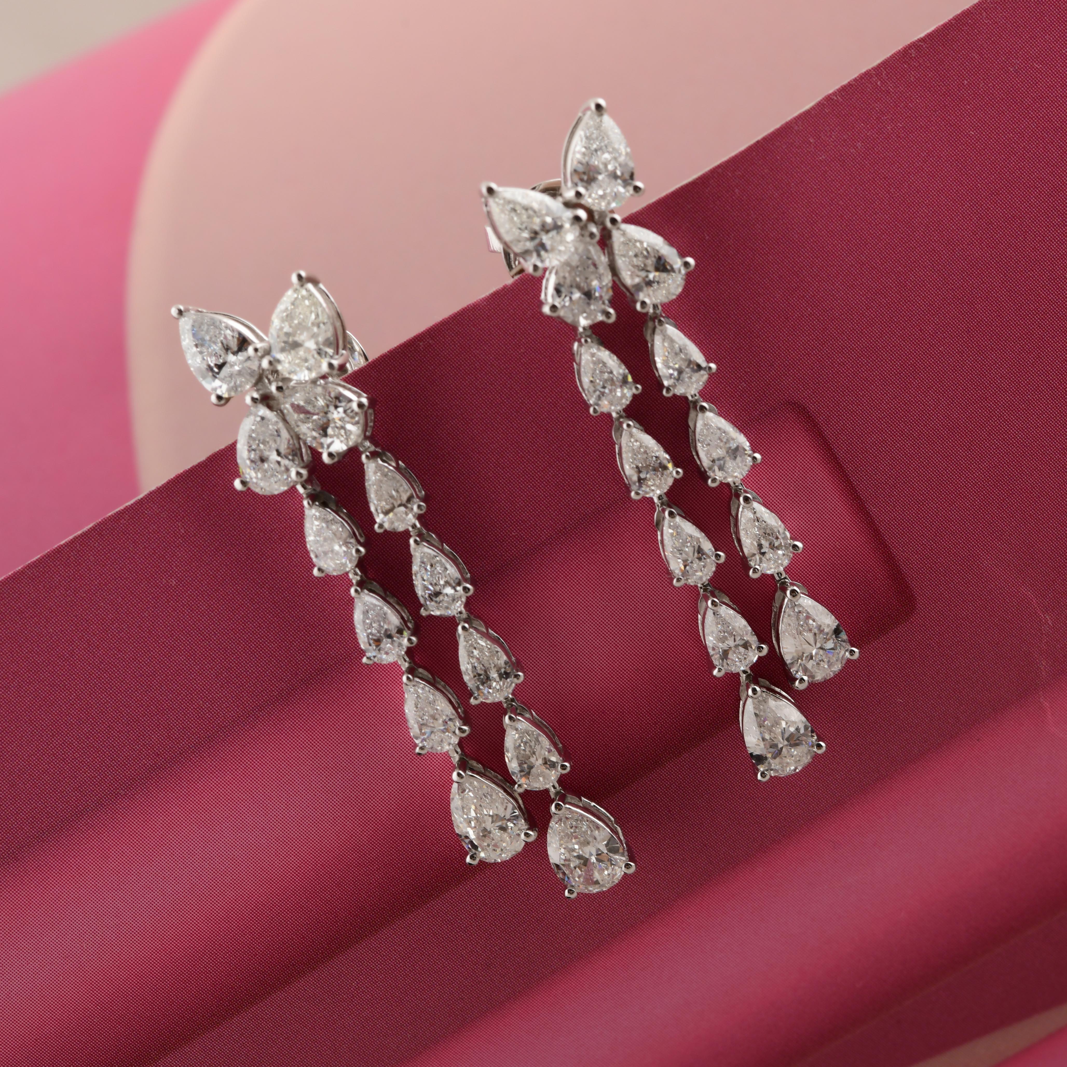 Pendientes Colgantes de Diamante Pera de 5,23 Quilates Claridad SI Color HI Oro Blanco 14 Kilates Moderno en venta