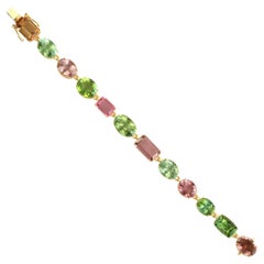 Bracelet multi-tourmalines 52,32 carats fabriqué en or jaune 18 carats