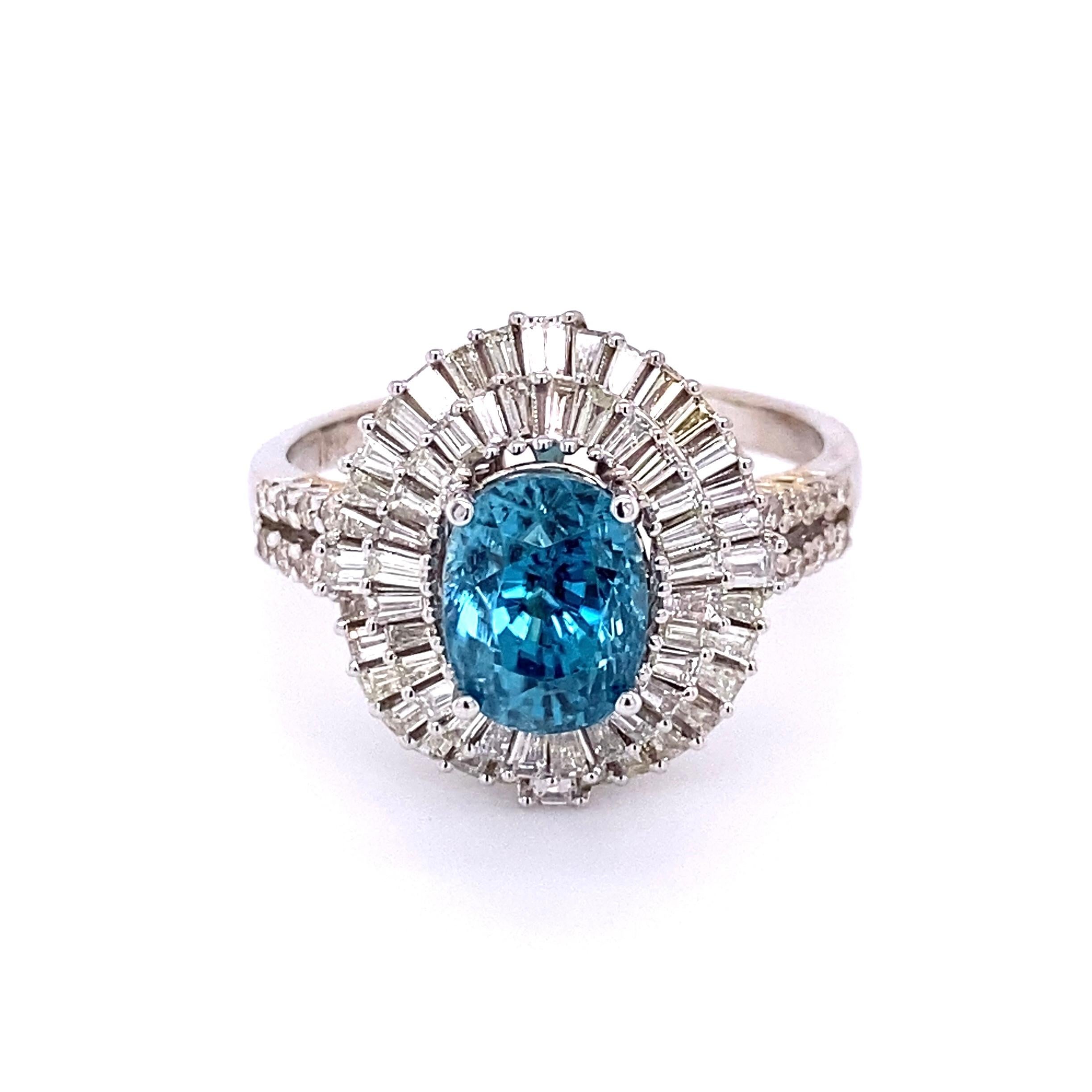 Women's 5.24 Carat Blue Zircon and Diamond Gold Cocktail Ring Estate Fine Jewelry For Sale