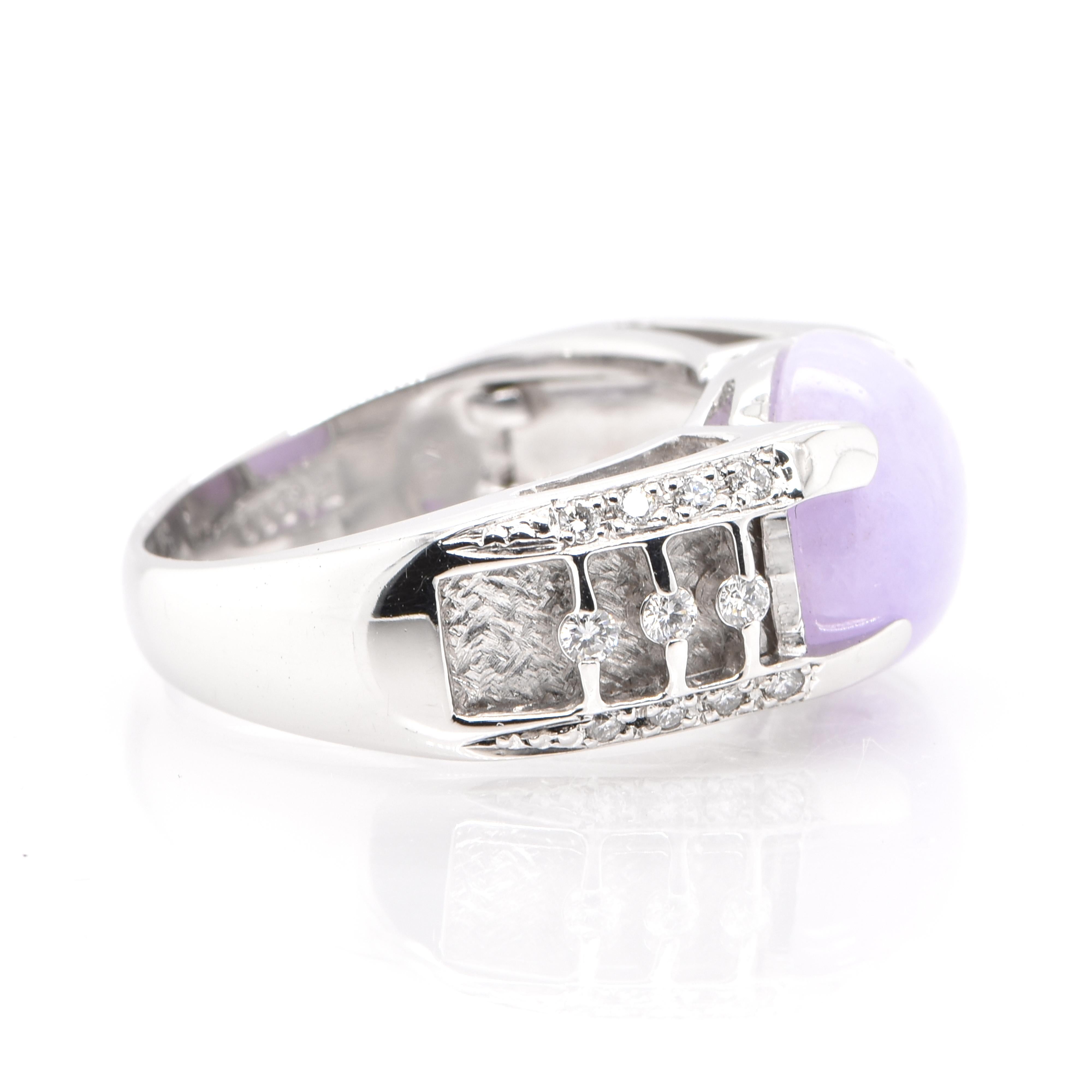 5.24 Carat, Natural, Lavender Jade and Diamond Estate Ring Set in Platinum In Excellent Condition In Tokyo, JP