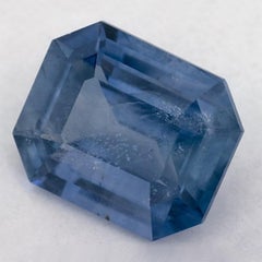 Pierre précieuse taille octogonale saphir bleu 5.24 carat