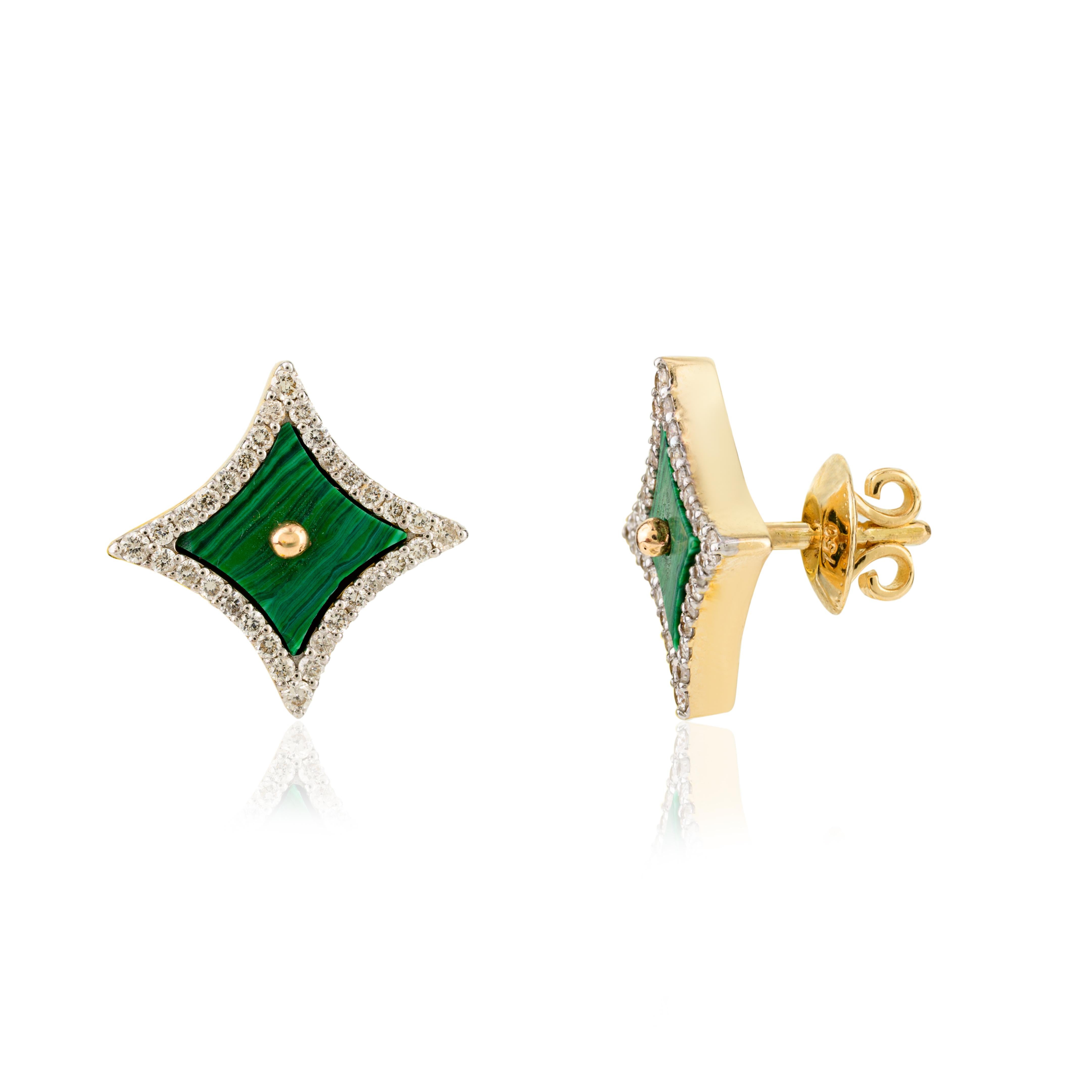 5.241 CTW Malachite Diamond Sparkle Shape Stud Earrings in 18k Yellow Gold For Sale 1