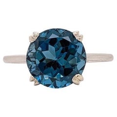 Bague solitaire ronde 10 mm en or blanc 14 carats avec topaze bleue de Londres de 5,24 carats