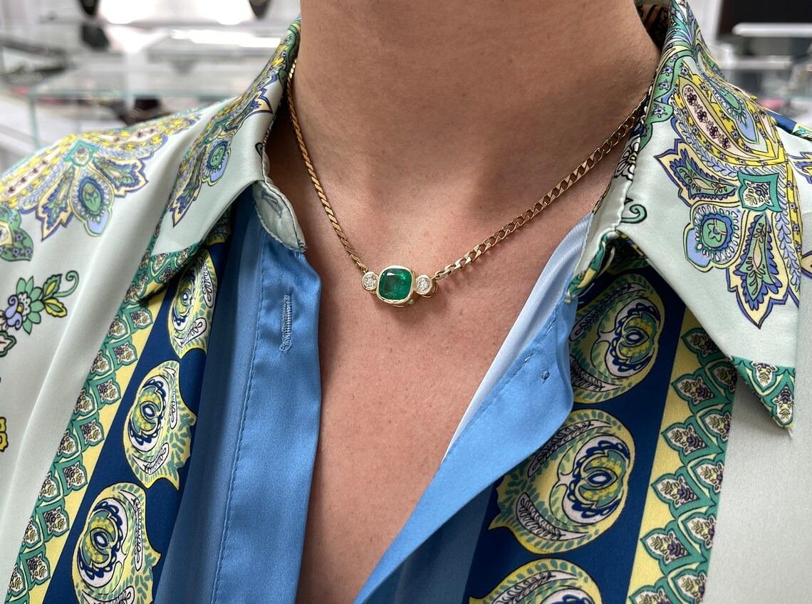 5.24tcw 14K Colombian Emerald-Cushion Cut & Diamond Three Stone Gold Necklace In New Condition For Sale In Jupiter, FL