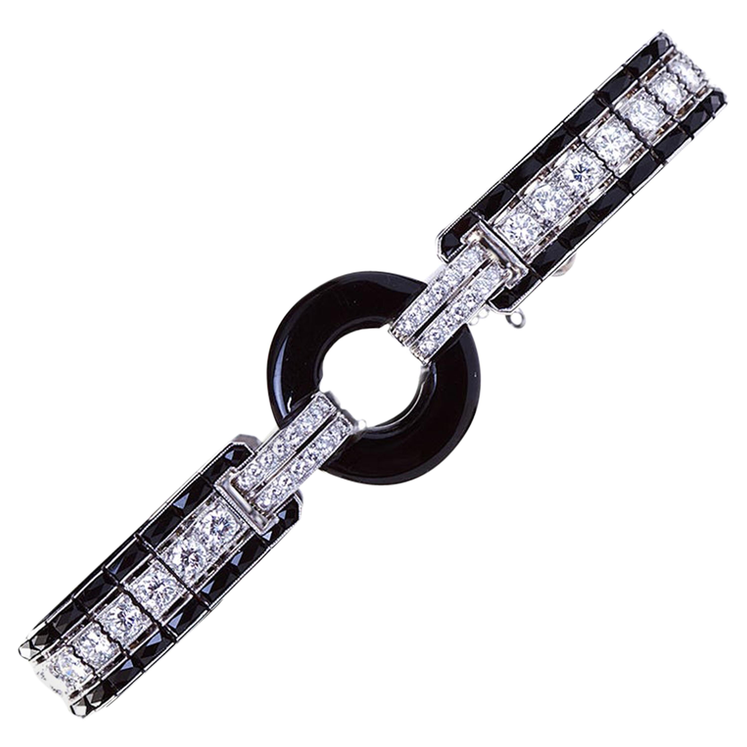 Bracelet Art déco en platine serti de diamants et onyx de 5,25 carats