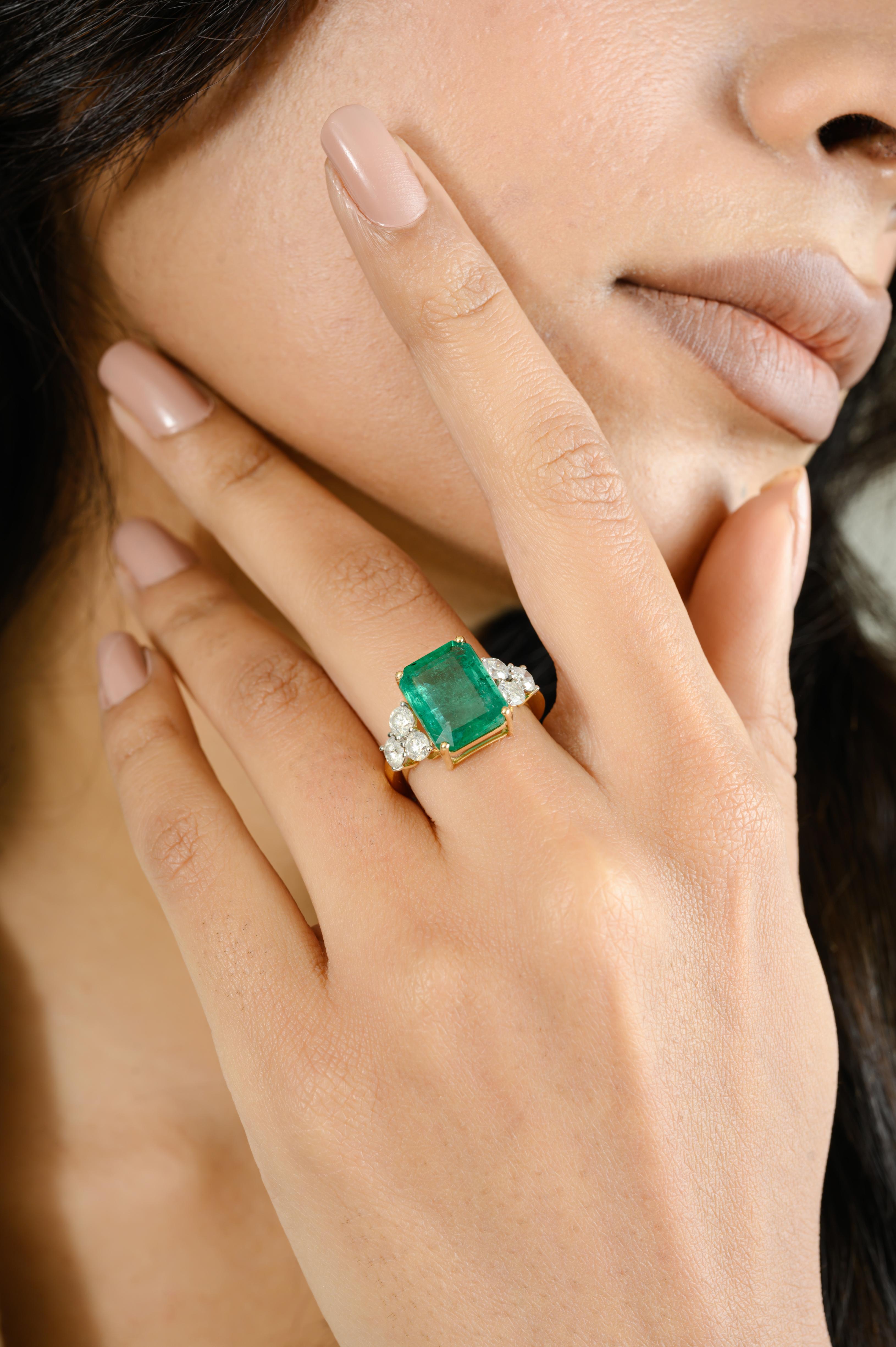 En venta: Anillo de boda de oro amarillo de 18 quilates con diamante esmeralda auténtico de 5,25 quilates para mujer  2