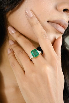 5.25 Carat Genuine Emerald Diamond 18K Yellow Gold Wedding Ring for Women