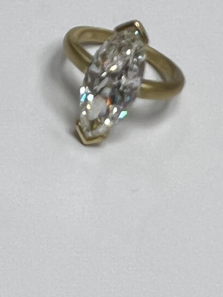 5.25 carat marquise diamond ring For Sale 1