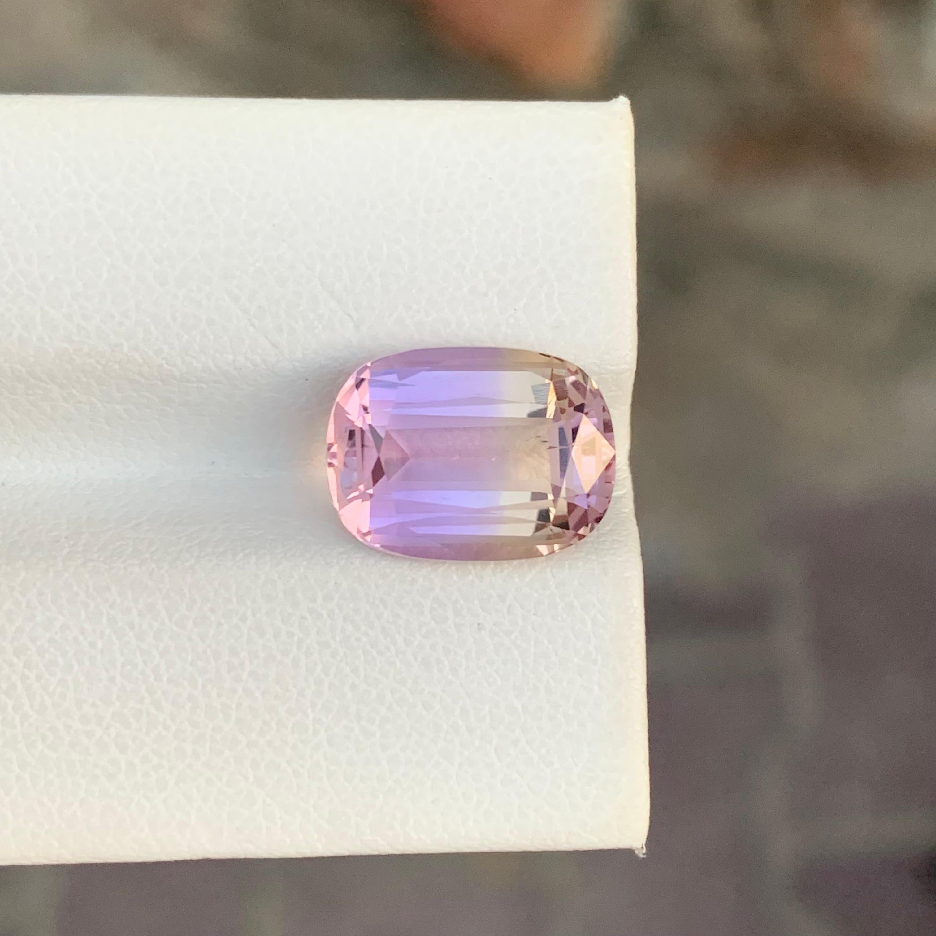 Taglio cuscino 5,25 Carati Nature Ametrine sciolti a forma di cuscino lungo Gemma in vendita