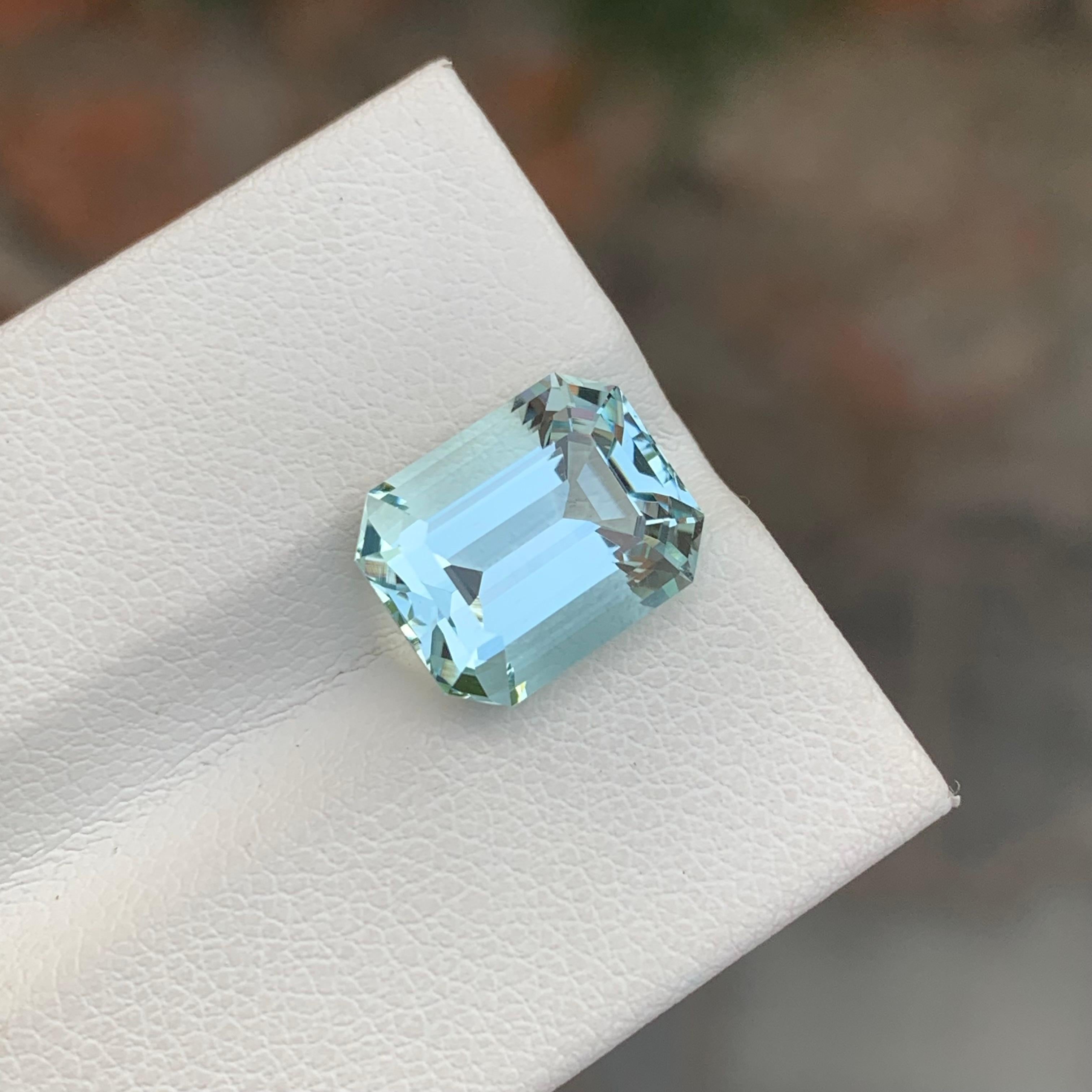 5,25 Karat natürlicher loser Aquamarin Smaragd Form Edelstein im Angebot 4