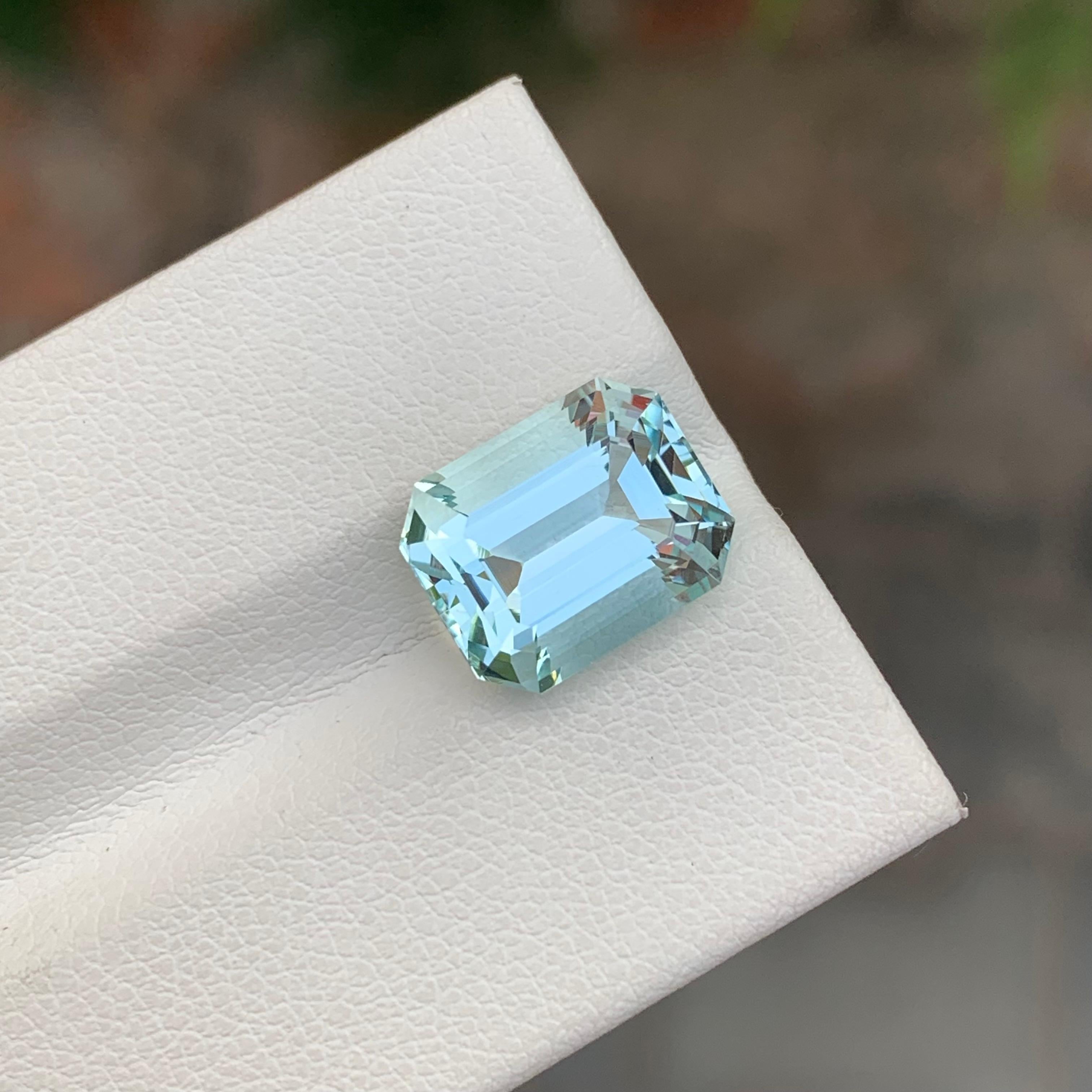 5,25 Karat natürlicher loser Aquamarin Smaragd Form Edelstein (Smaragdschliff) im Angebot