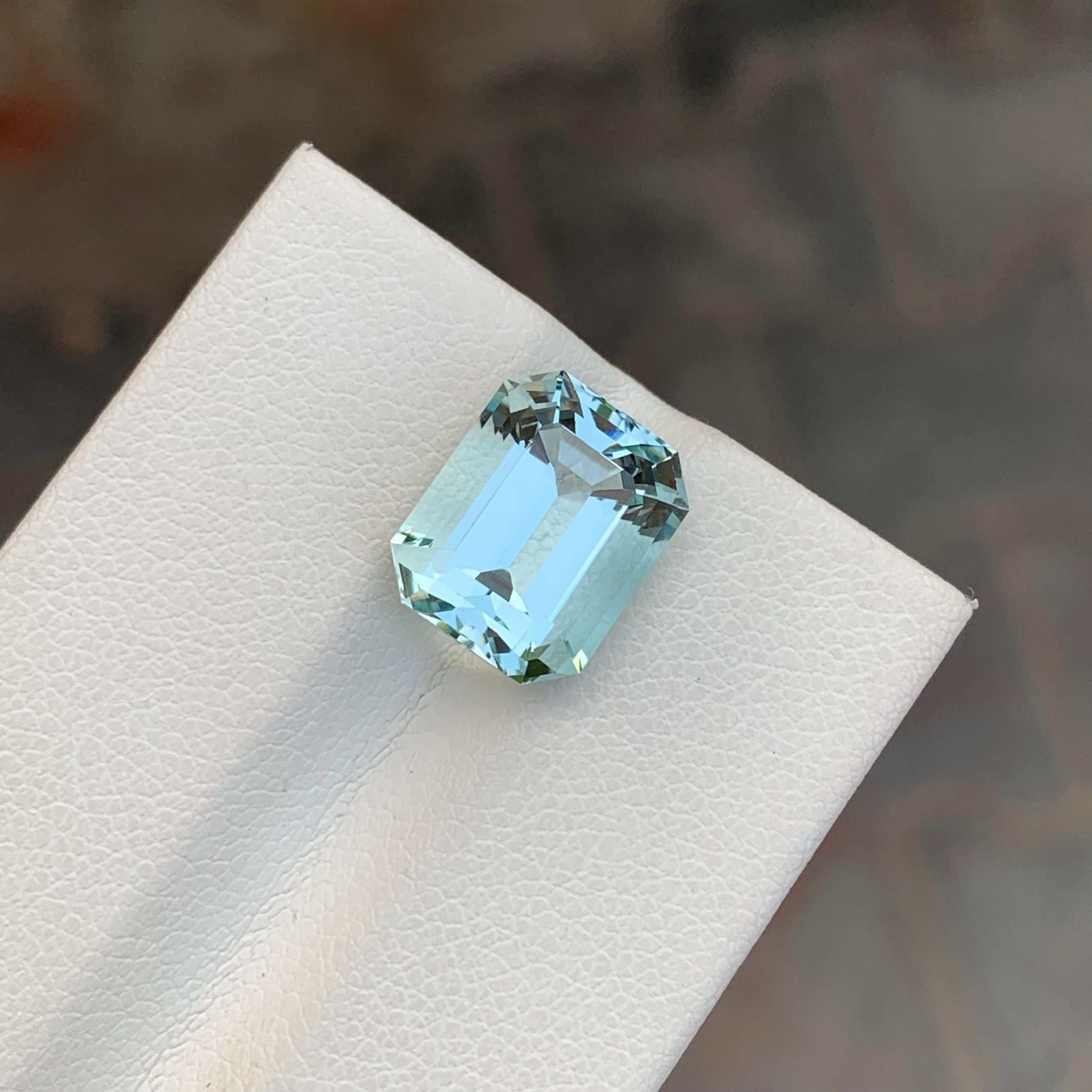 5,25 Karat natürlicher loser Aquamarin Smaragd Form Edelstein im Zustand „Neu“ im Angebot in Peshawar, PK
