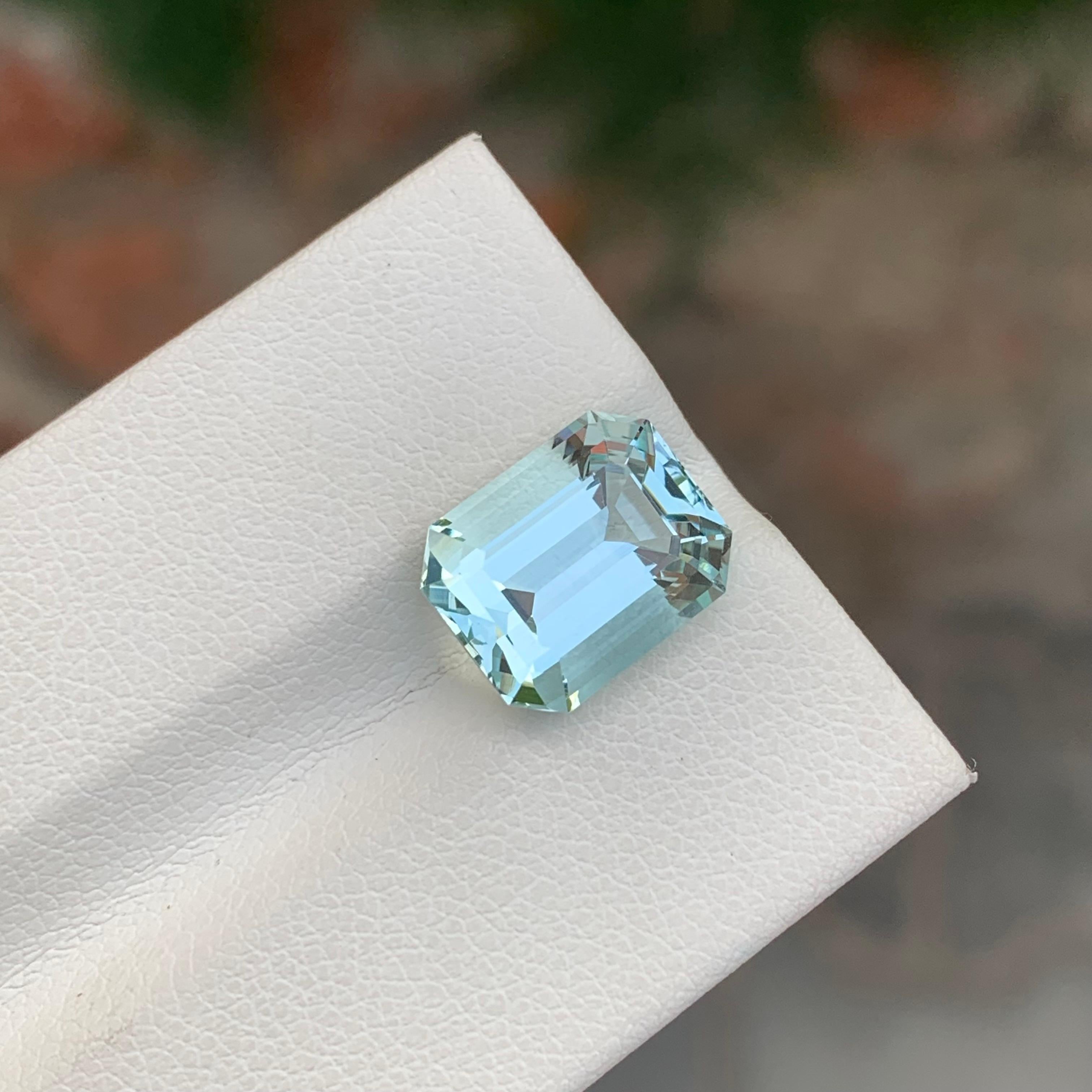 5,25 Karat natürlicher loser Aquamarin Smaragd Form Edelstein im Angebot 1