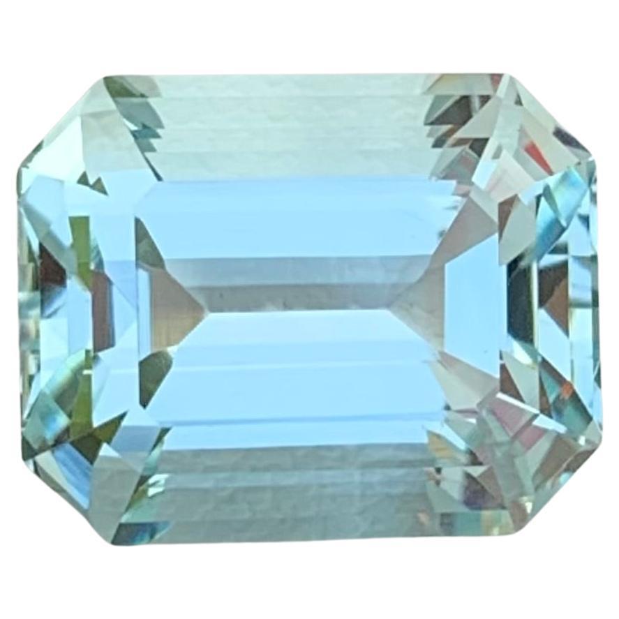 5.25 Carat Natural Loose Aquamarine Emerald Shape Gemstone