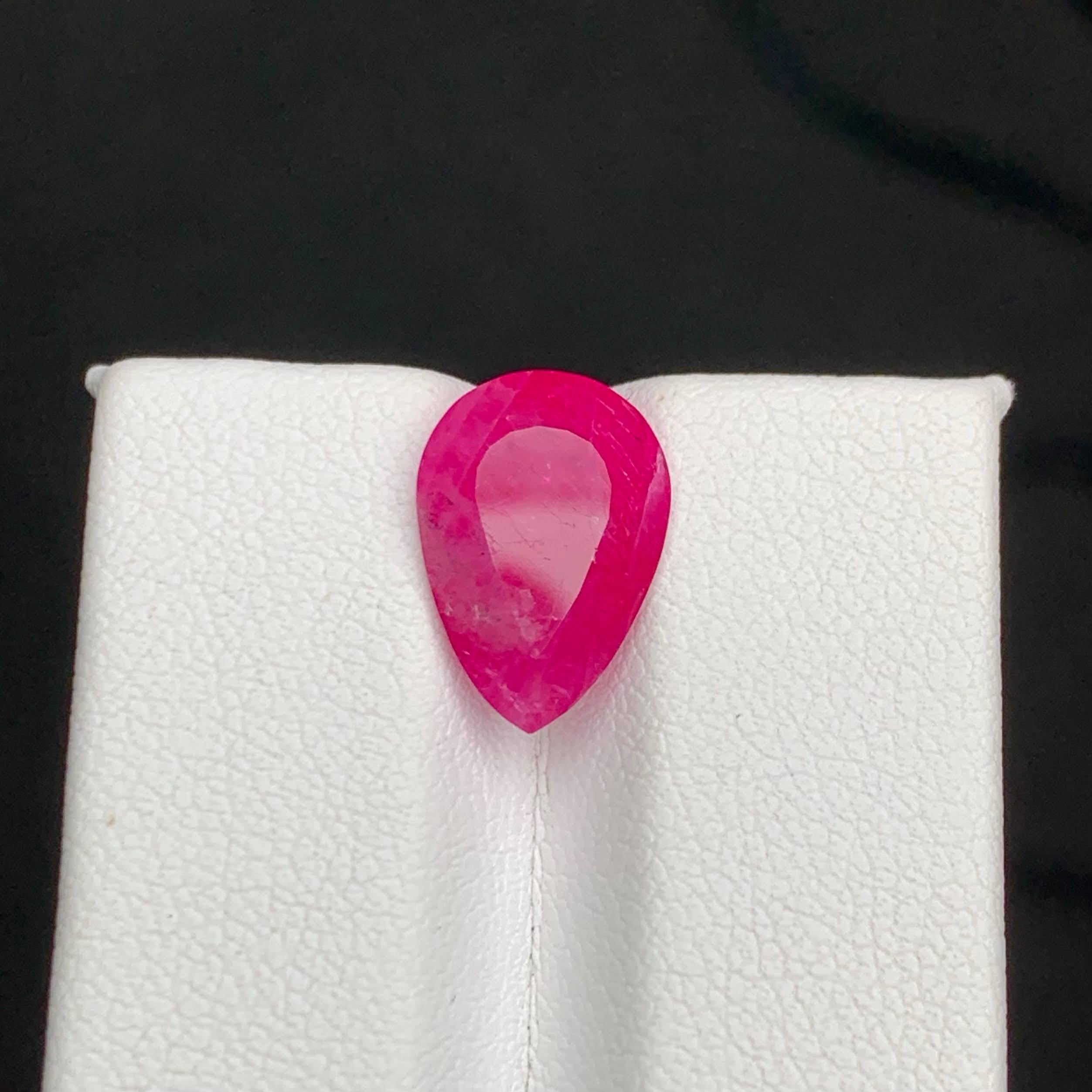 Weight 5.25 carats
Dimensions 13.3x9.3x5.9mm
Treatment None
Origin Afghan 
Clarity SI
Shape Cut Pear 





This 5.25 Carat Natural Loose Reddish Pink Ruby Stone from Afghanistan showcases a captivating pear cut, enhancing its fiery brilliance and