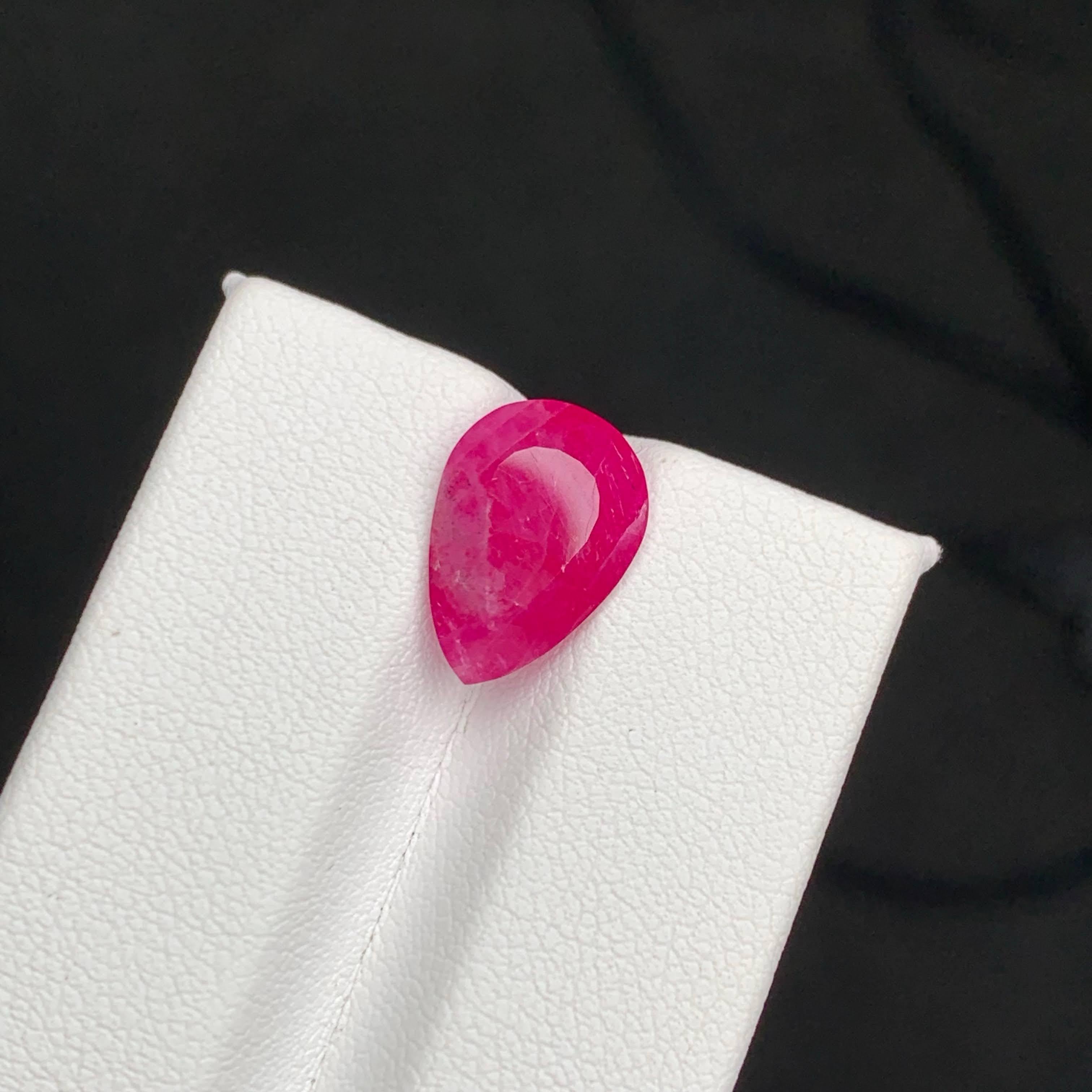 Modern 5.25 Carat Natural Loose Reddish Pink Ruby Stone Pear Cut Afghan Gemstone For Sale