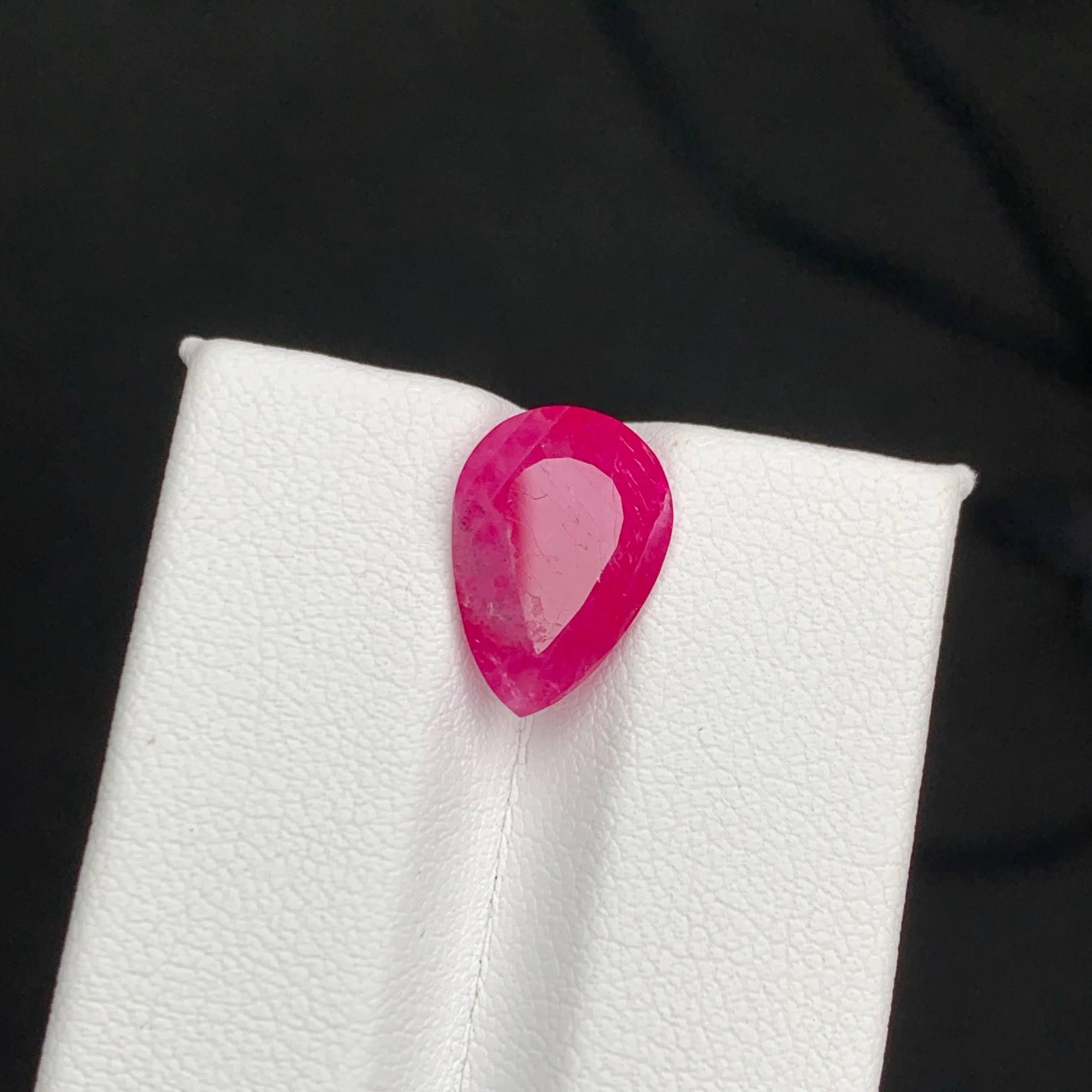 5.25 Carat Natural Loose Reddish Pink Ruby Stone Pear Cut Afghan Gemstone For Sale 3