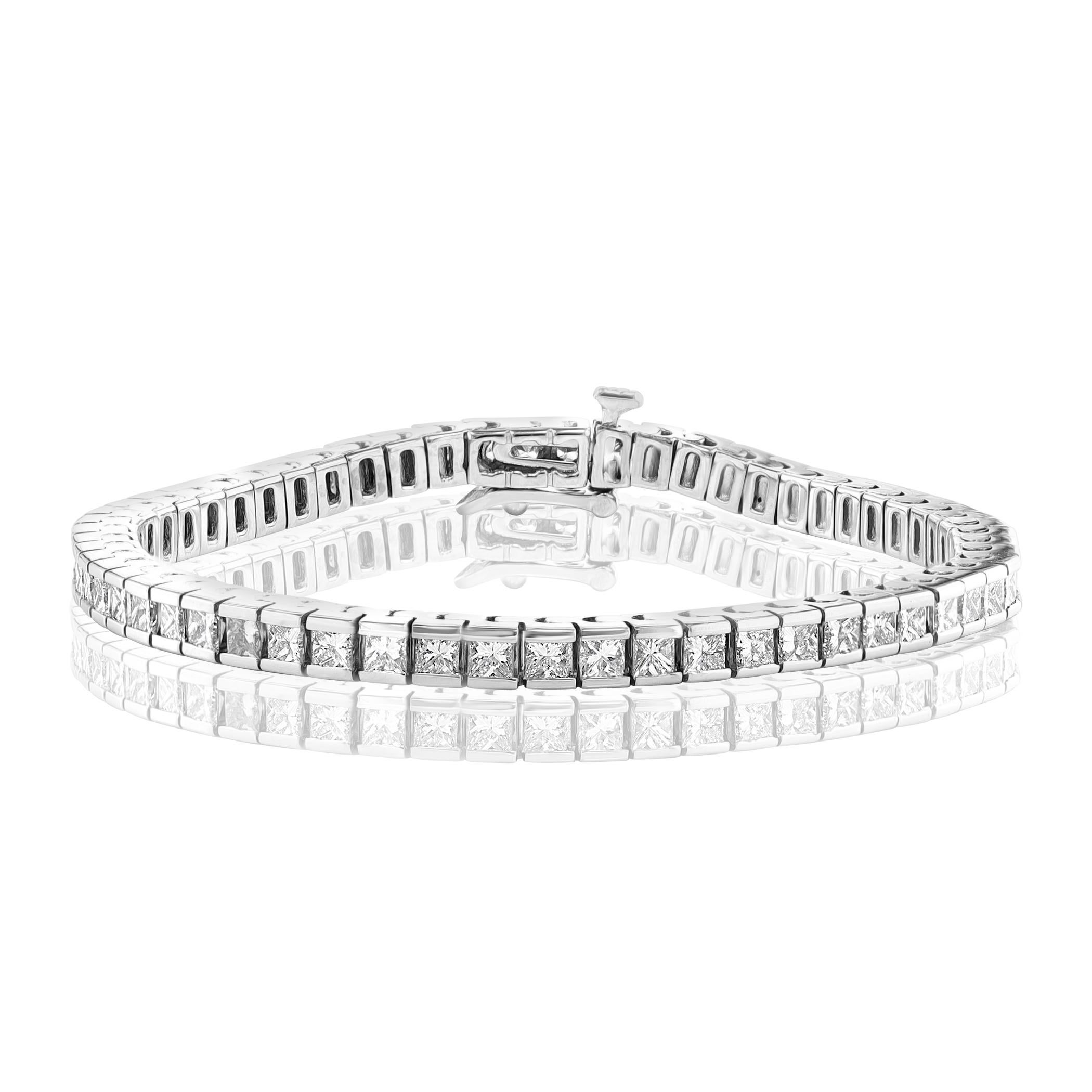 Taille princesse Bracelet tennis en or blanc 14 carats avec diamants taille princesse de 5,25 carats en vente