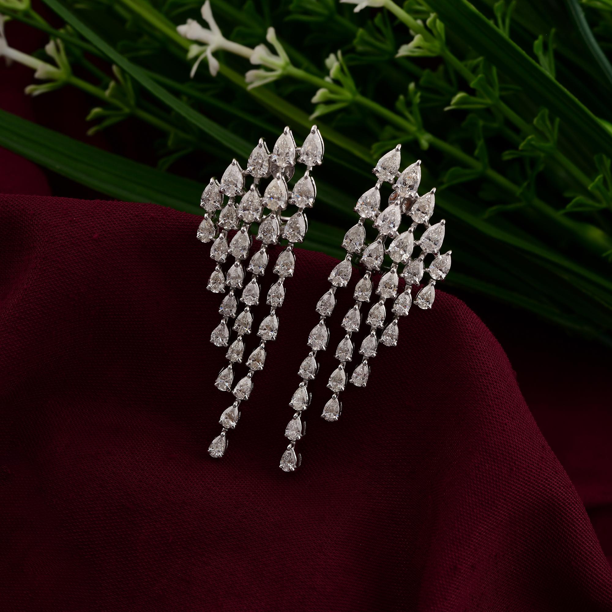 5.25 Carat SI Clarity HI Color Pear Shape Diamond Earrings 14 Karat White Gold In New Condition For Sale In Diera, Dubai