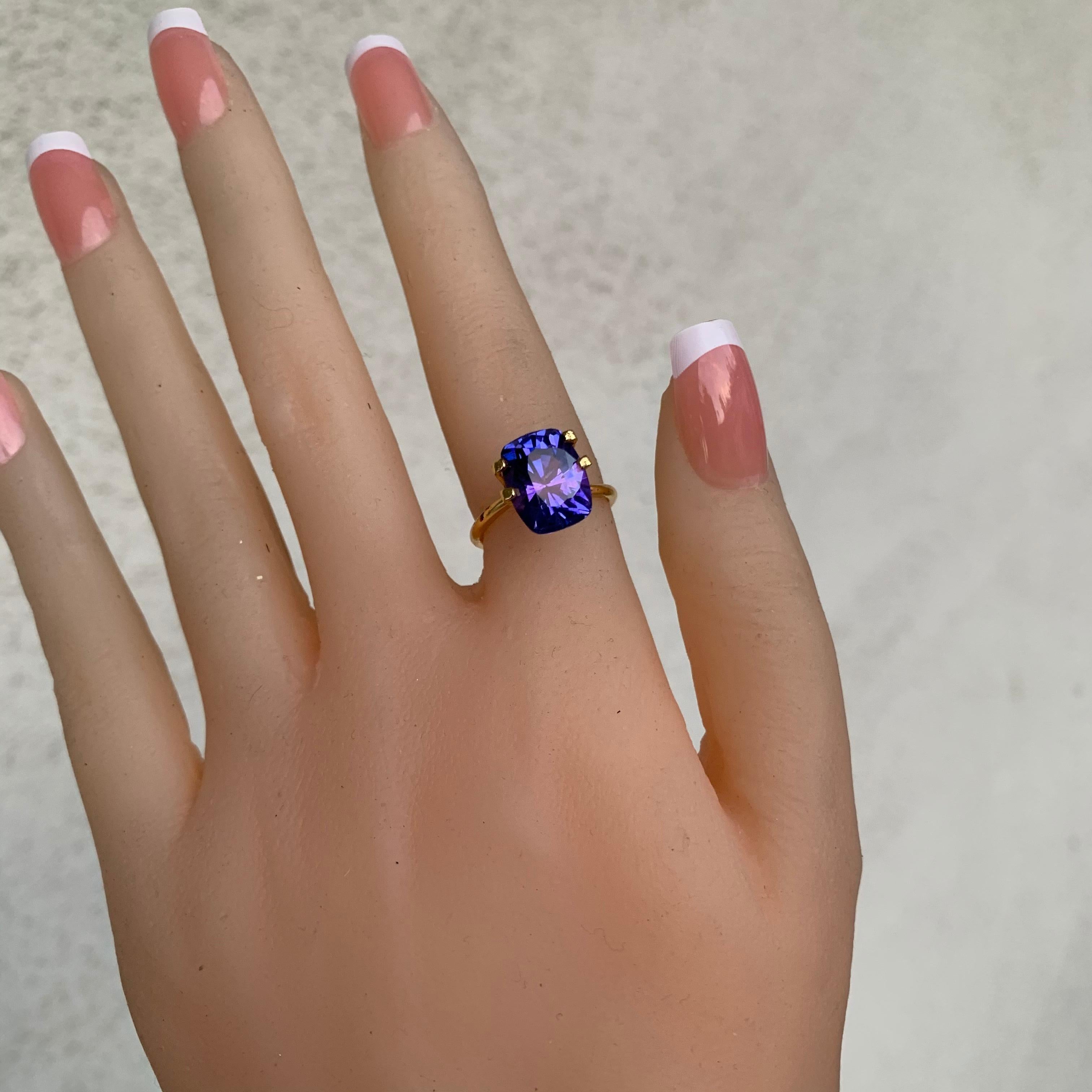 5.25 Carat Tanzanite Loose Gemstone In New Condition For Sale In West Hollywood, CA