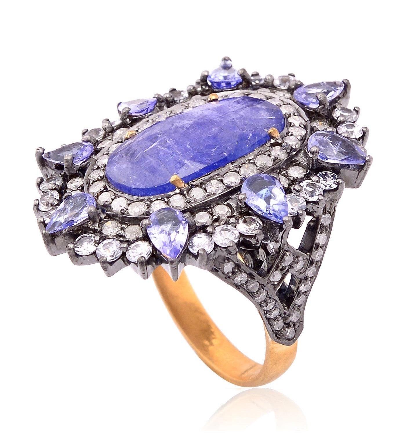 For Sale:  5.25 Carat Tanzanite Sapphire Cocktail Ring 4