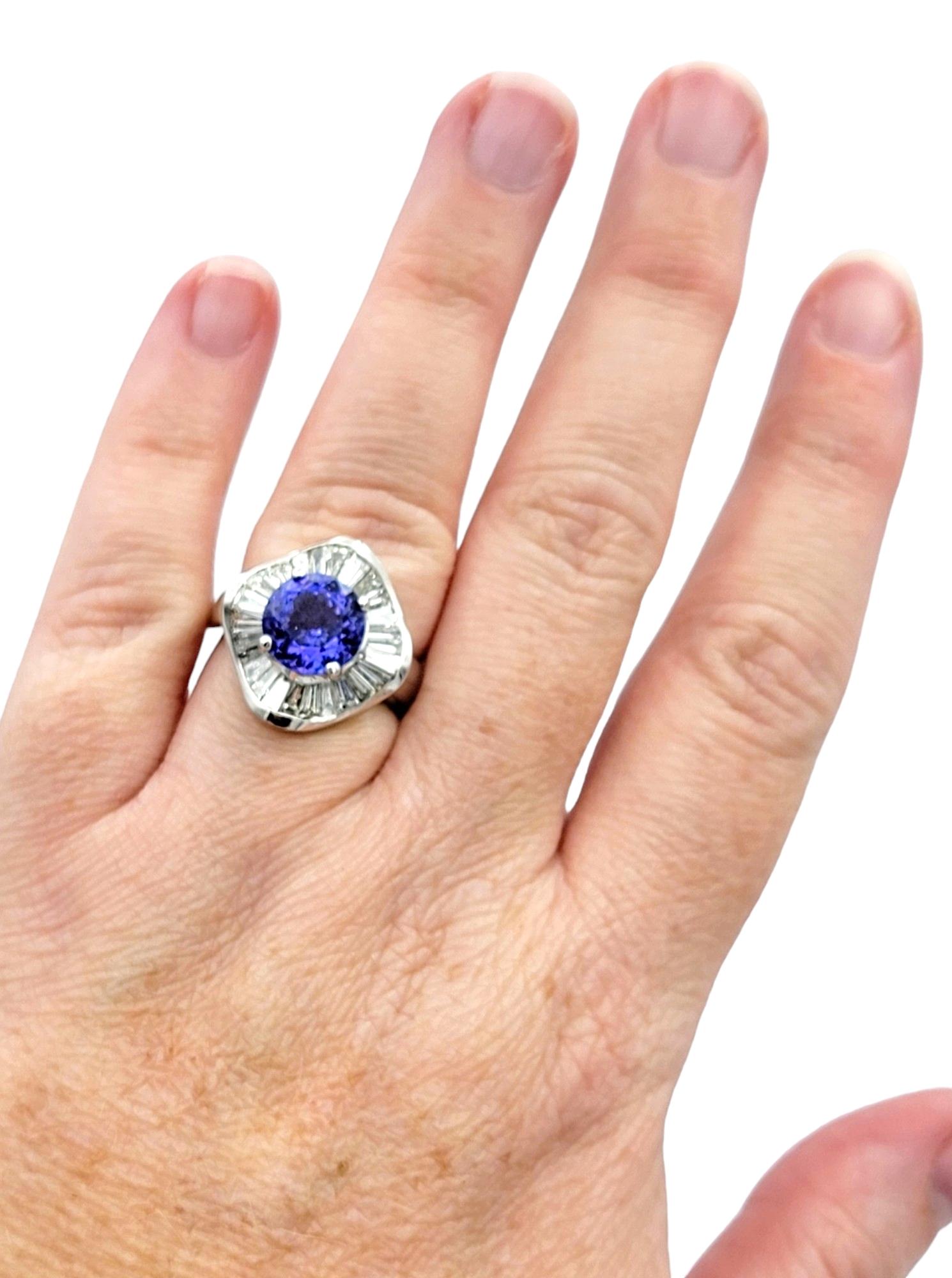5.25 Carat Total Round Tanzanite and Baguette Diamond 18K Gold Cocktail Ring  For Sale 1