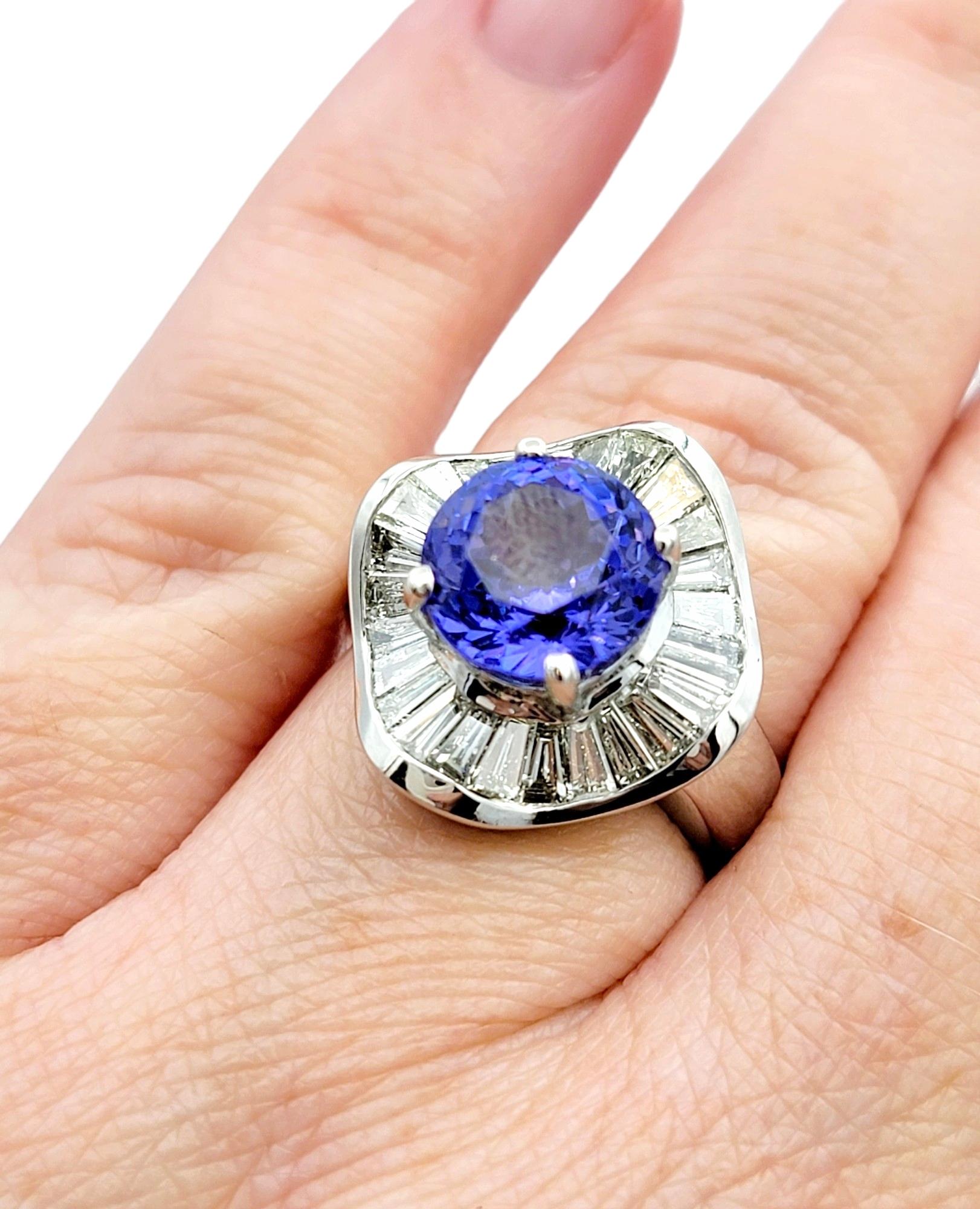 5.25 Carat Total Round Tanzanite and Baguette Diamond 18K Gold Cocktail Ring  For Sale 2