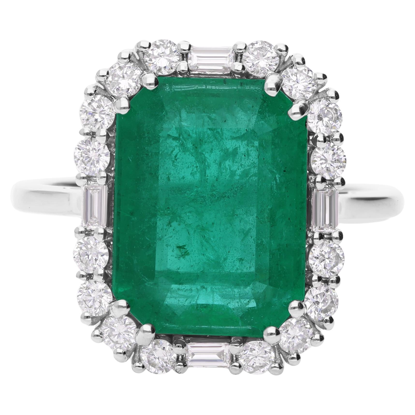 5.25 Carat Zambian Emerald 0.5 Ct SI/H Diamond Cocktail Ring 18 Karat White Gold