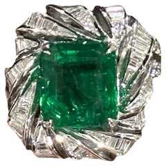 5.25 Carat Zambian Emerald Cocktail Ring