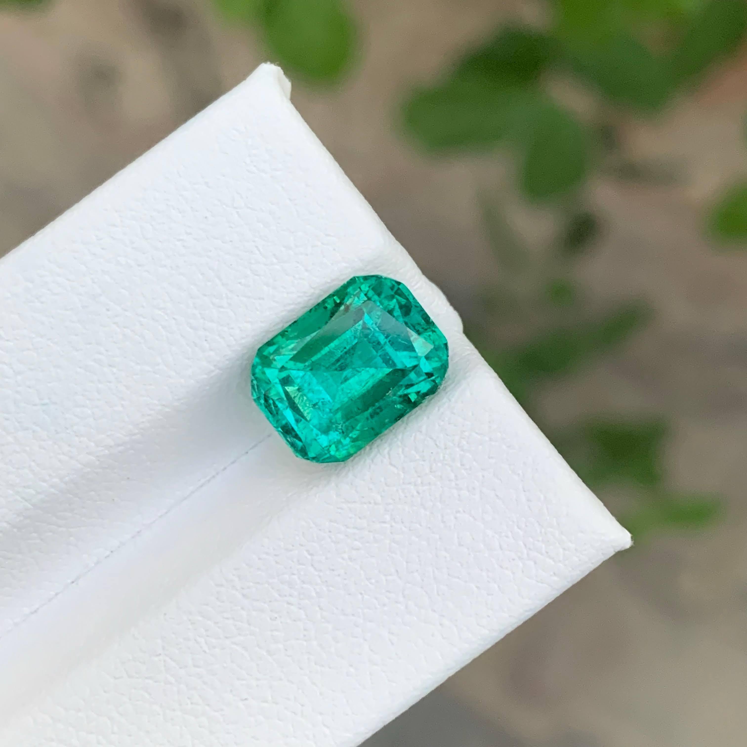 5,25 Karat Lagunengrüner Turmalin Stein Cushion Cut Afghan Edelstein (Moderne) im Angebot