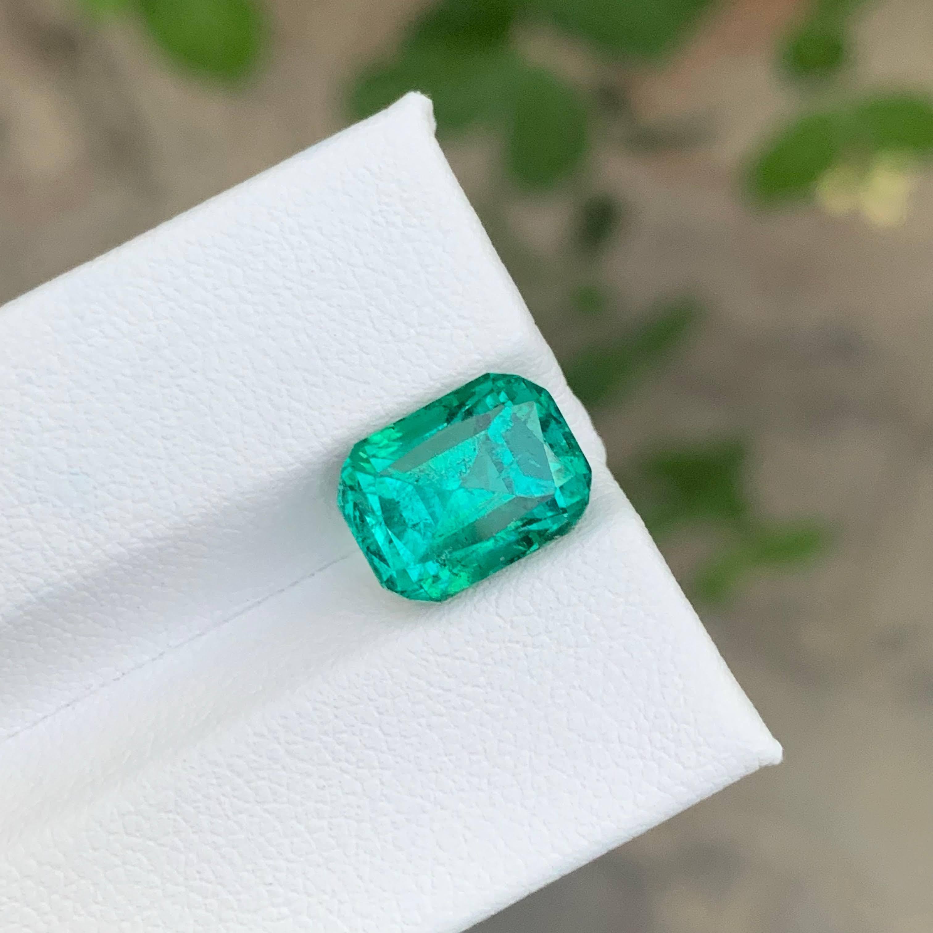 5,25 Karat Lagunengrüner Turmalin Stein Cushion Cut Afghan Edelstein (Kissenschliff) im Angebot