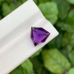 5.25 carats Purple Amethyst Stone Trilliant Cut Natural Brazilian Gemstone