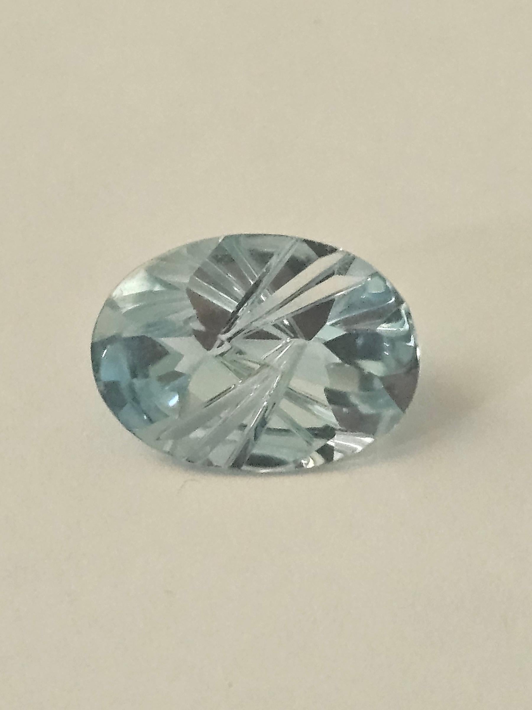 da uomo o donna 5.25 ct Natural Oval Sky Blue Topaz 14X10 Fantasy Cut in vendita