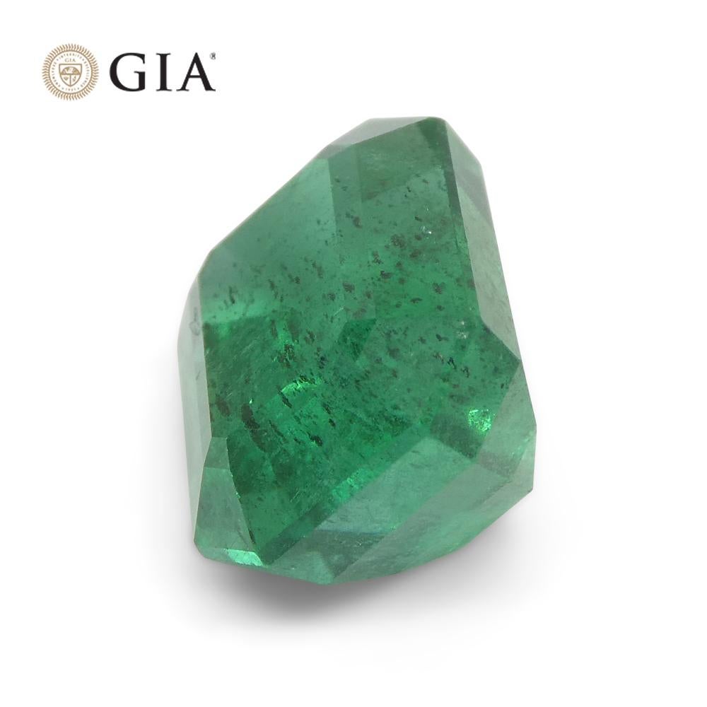 5.25ct Octagonal/Emerald Cut Green Emerald GIA Certified Zambia F1/Minor For Sale 4
