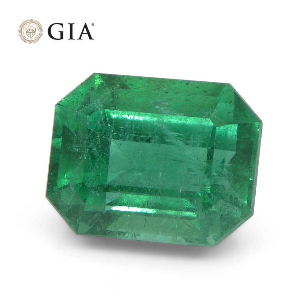 5.25ct Octagonal/Emerald Cut Green Emerald GIA Certified Zambia F1/Minor For Sale 5