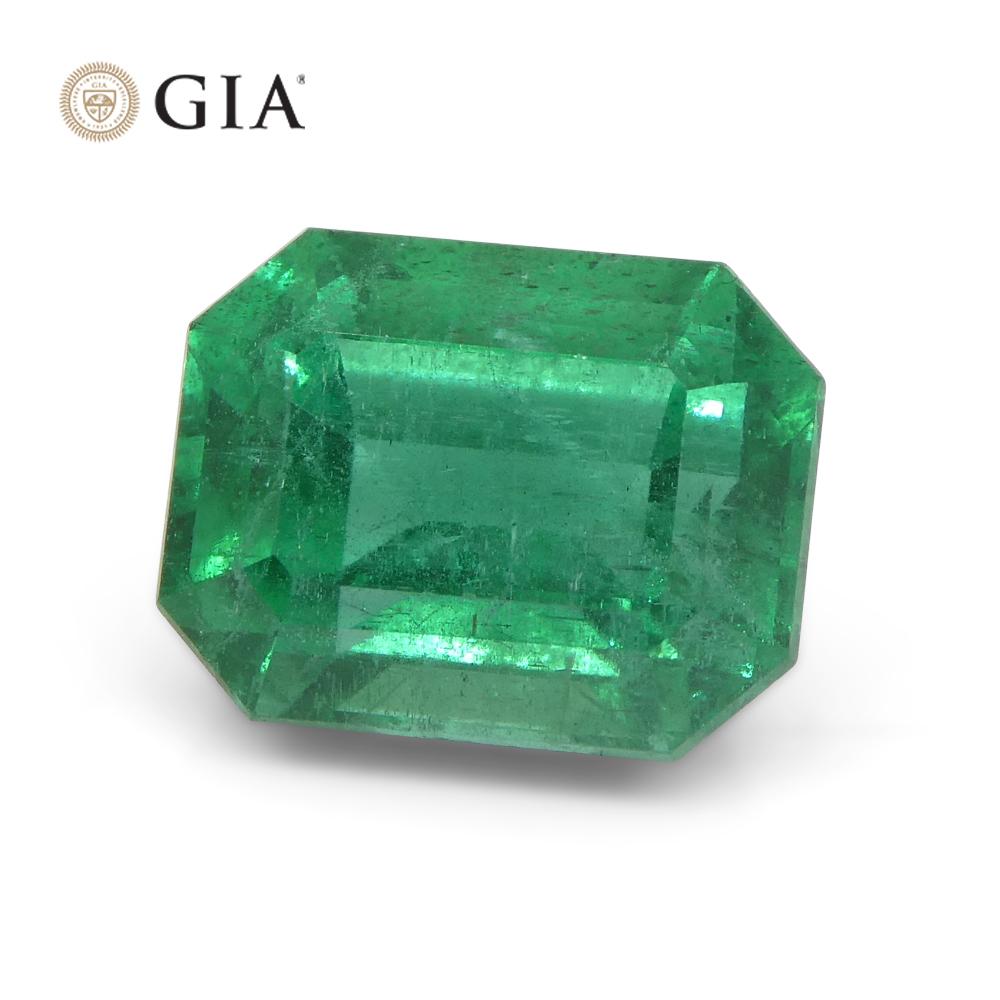 5.25ct Octagonal/Emerald Cut Green Emerald GIA Certified Zambia F1/Minor In New Condition For Sale In Toronto, Ontario