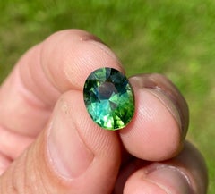 5.25Ct yellowish-GREEN Tourmaline natural loose gemstone, Oval, Origin Nigeria