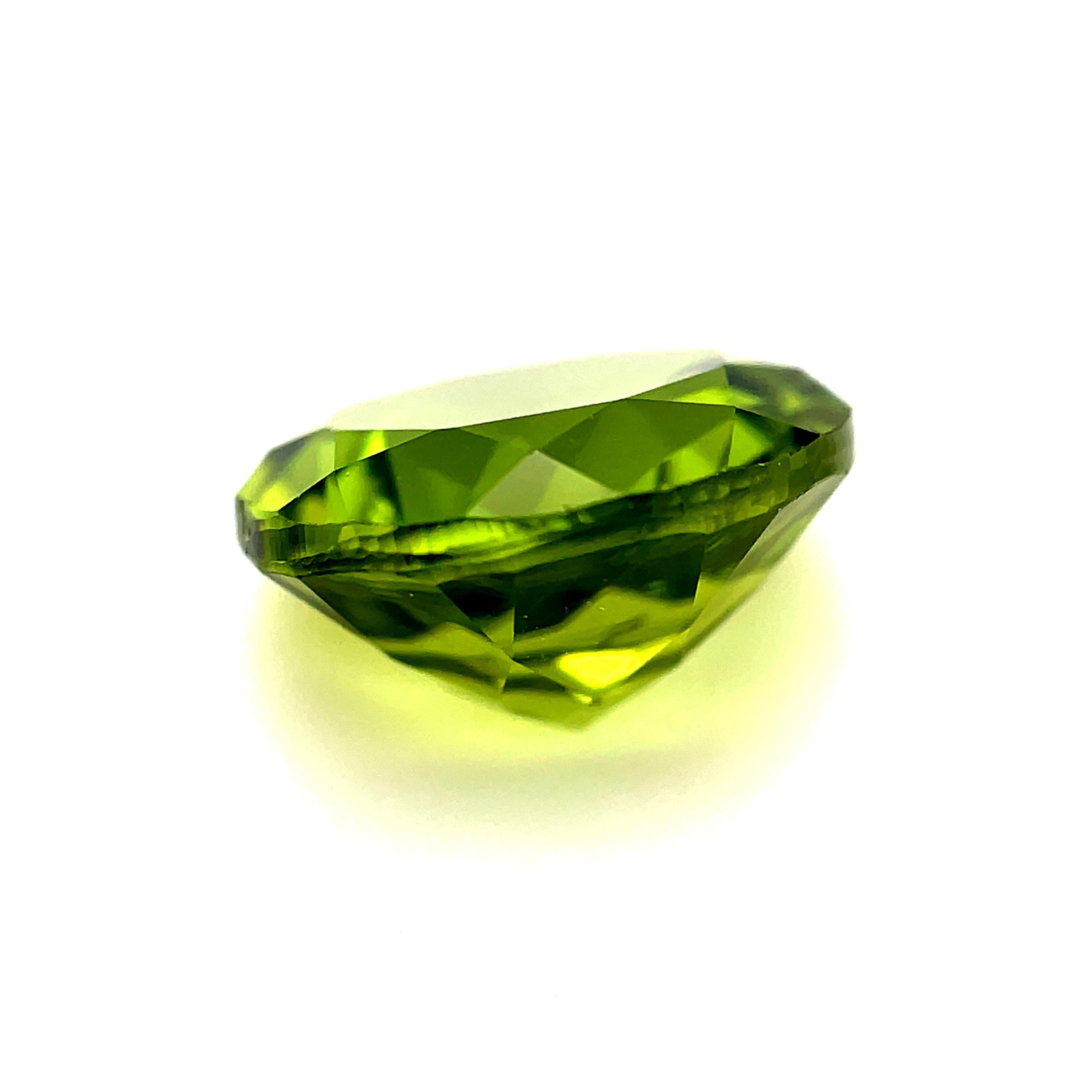 Round Cut 5.26 Carat Round Apple Green Peridot, Unset Loose Gemstone For Sale