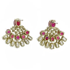 Pendientes de rubí birmano sin calor y diamantes de 5,26 quilates en oro blanco de 18 quilates