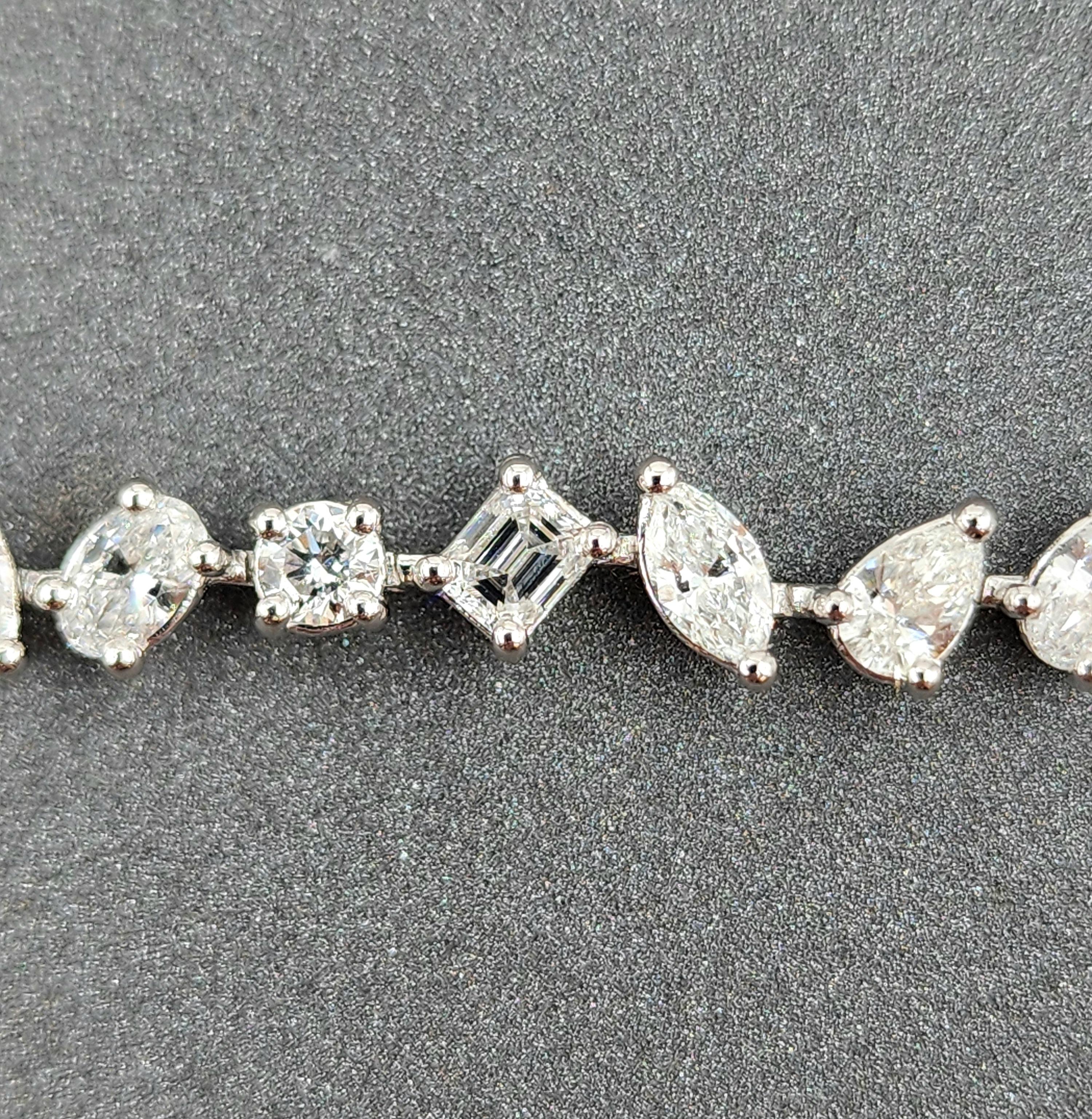 5.26 ct Bracelet de tennis avec diamant de forme mixte en vente 2