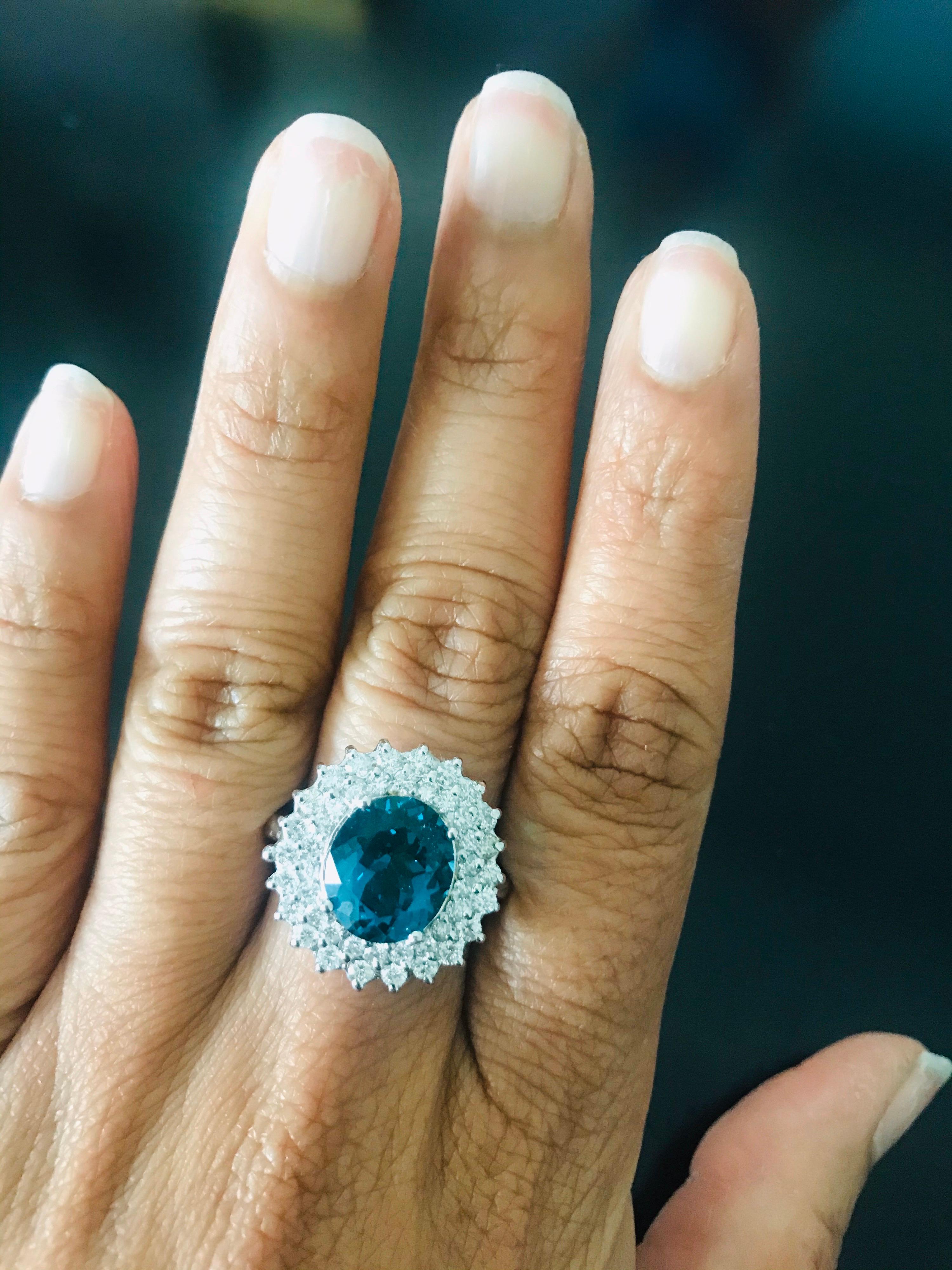 5.28 Carat Apatite Diamond 14 Karat White Gold Cocktail Ring In New Condition In Los Angeles, CA