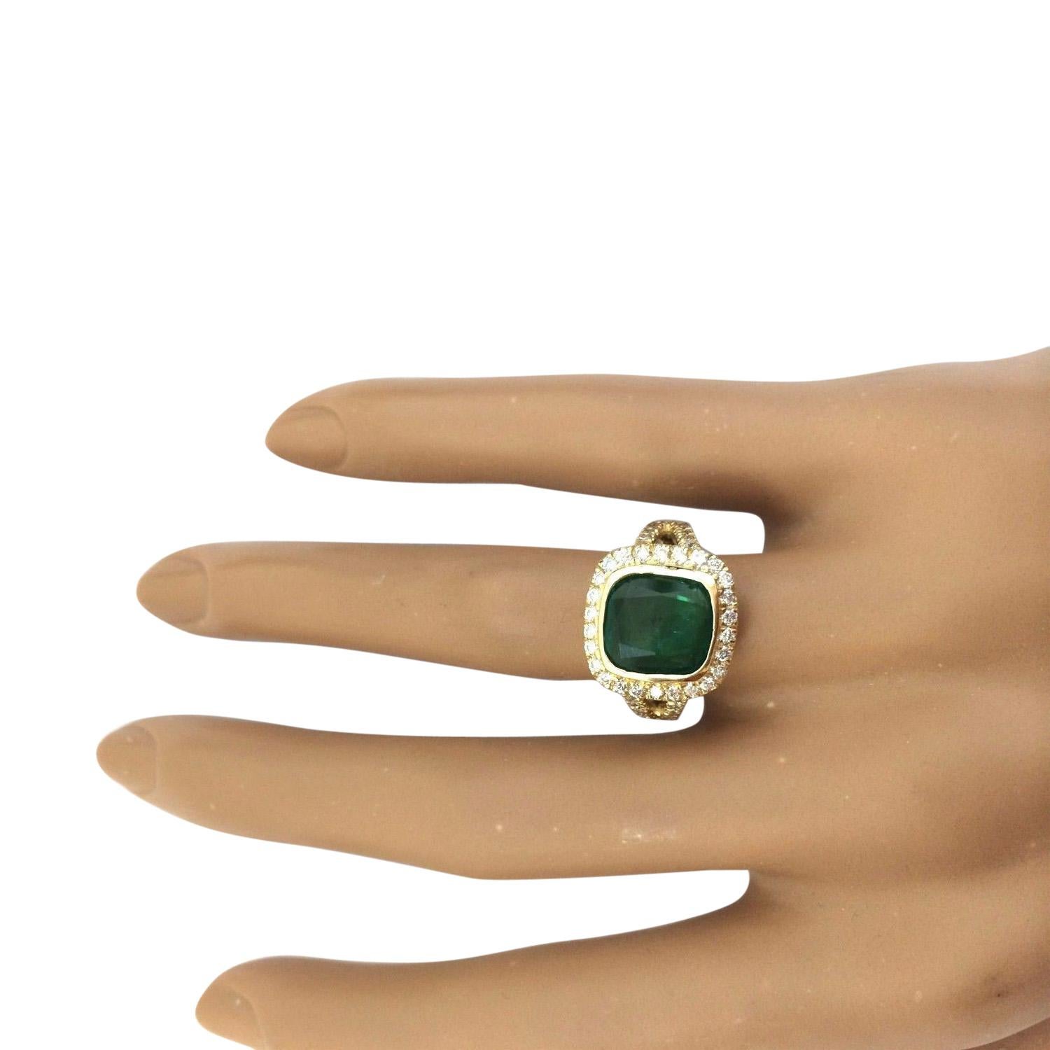 Women's Natural Emerald Diamond Ring In 14 Karat Solid Yellow Gold For Sale